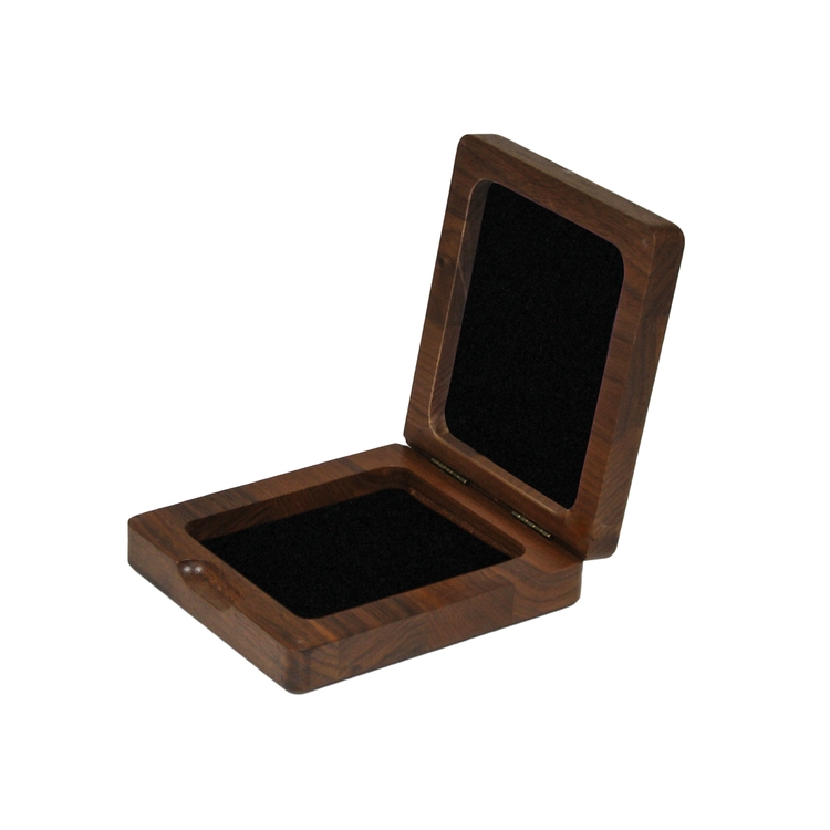 Rectangular Medallion Box, 4.50 x 5.125 x 1.35" 8