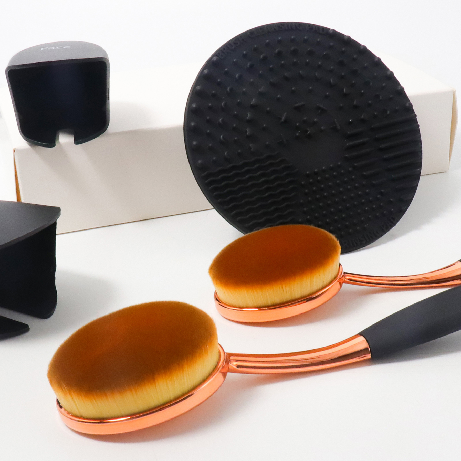 Silicone Sunscreen Applicator Brush Set 1