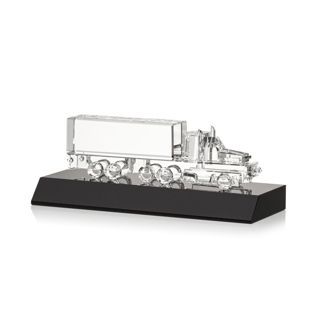 Crystal 18 Wheeler on Base - Black 4