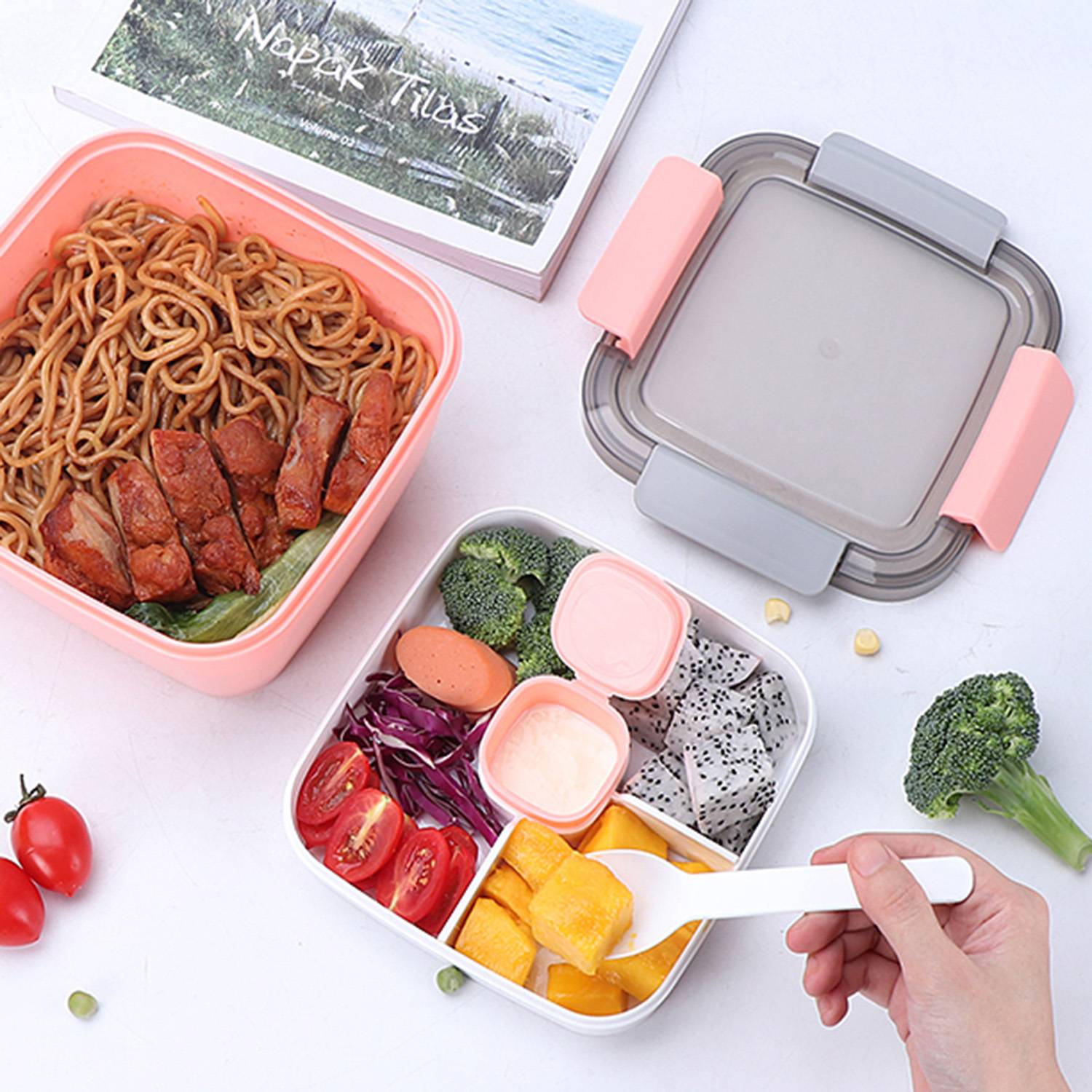 1.5L PP Portable Lunch Box w/ Double Compartments 4