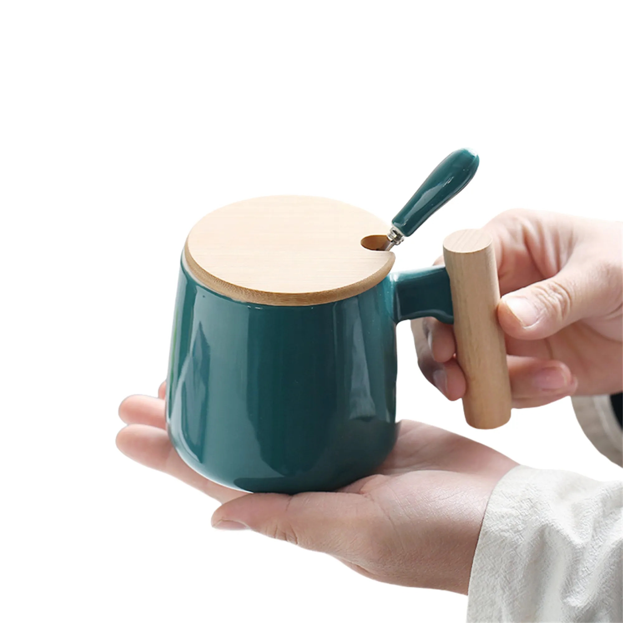 12 Oz Ceramic Coffee Mug with Wooden Lid 2