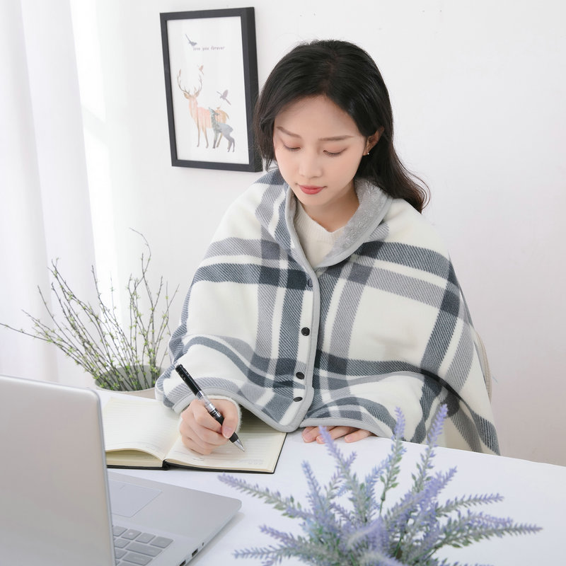 Wearable Cape Blanket 6