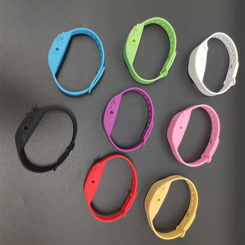 Silicone Wristband with Hand Sanitizer Container 4
