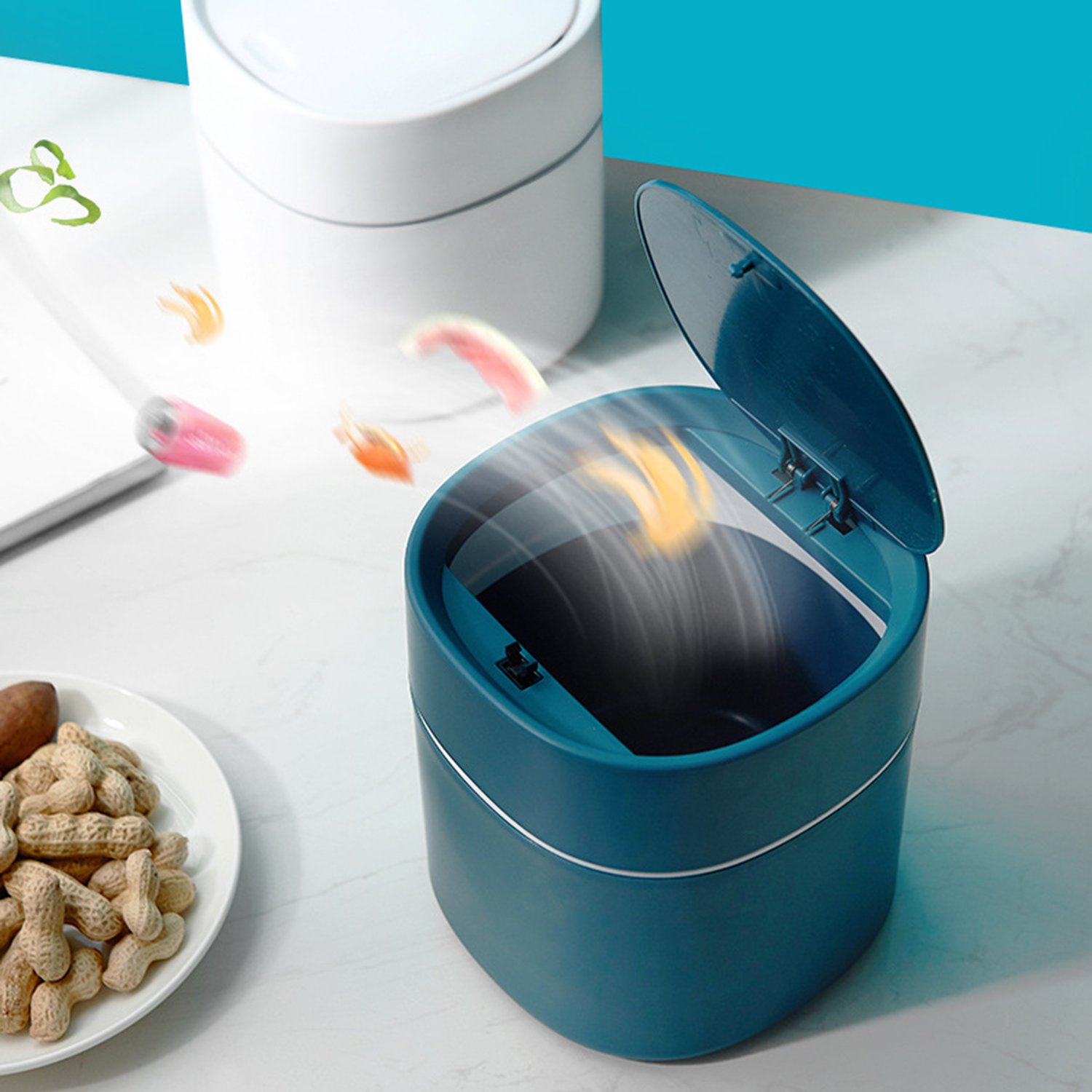 Desktop Trash Can 2