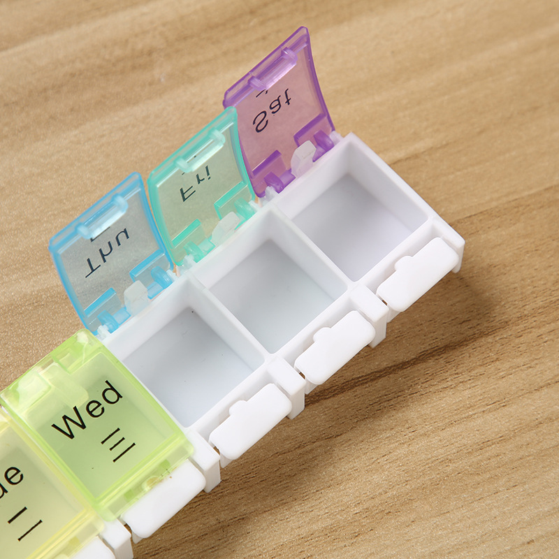 Spring Open Design Weekly Pill Organizer 3