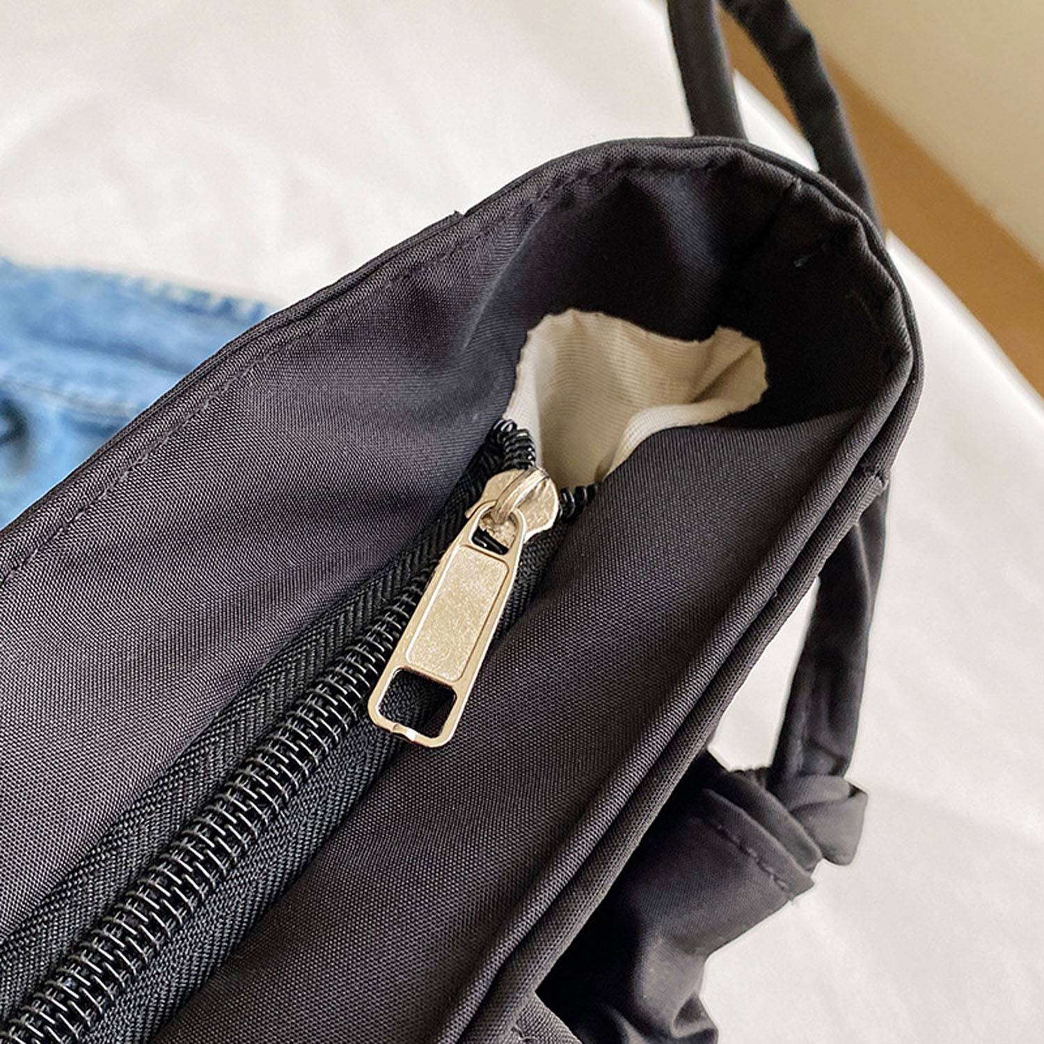 Lightweight Canvas Tote Bag, custom tote bag with logo imprint 2