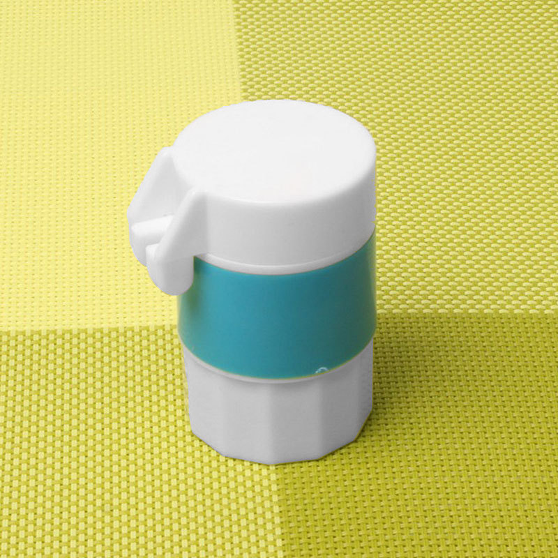 3 In 1 Multifunction Pill Organizer With Cutter 2