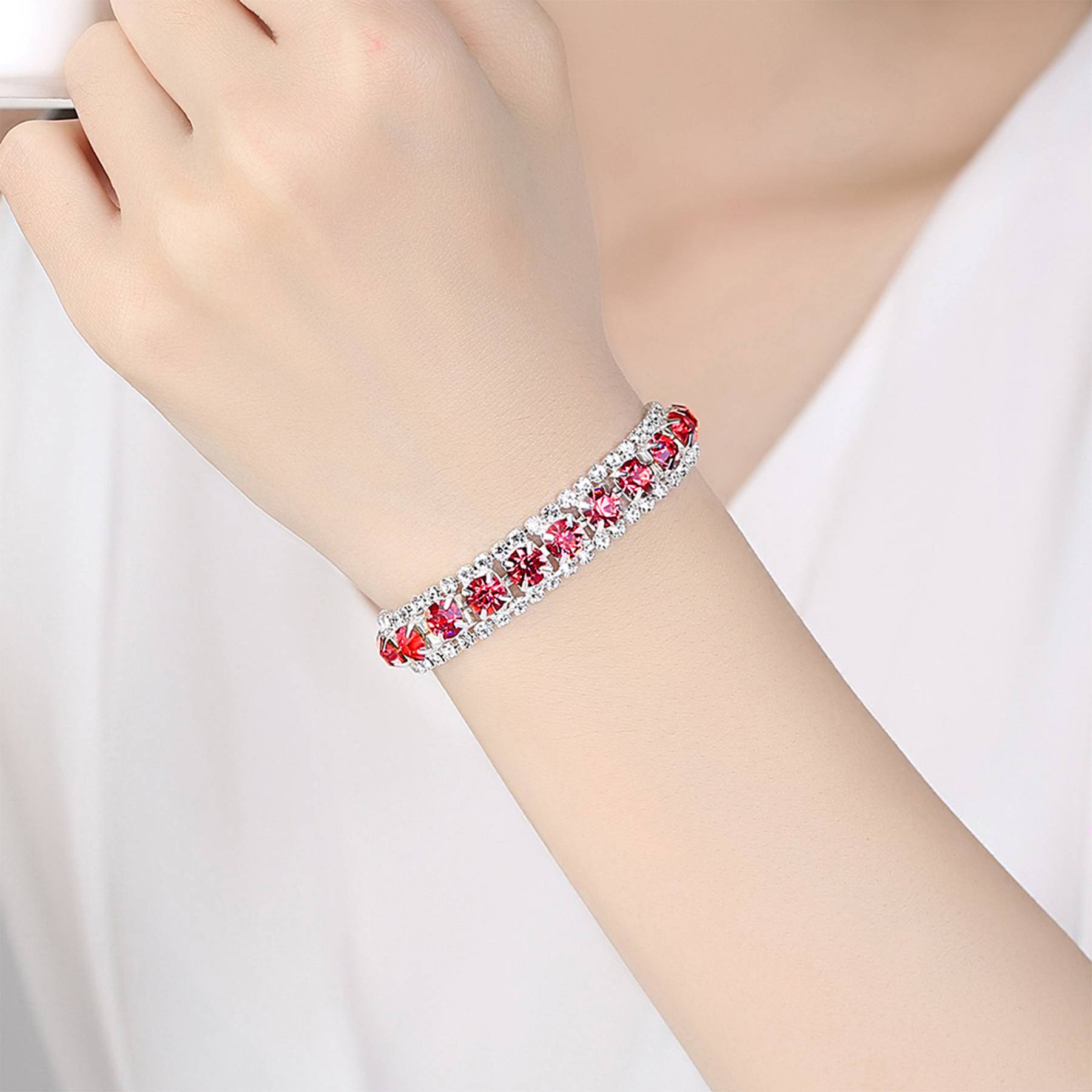 Alloy A high-quality crystal bracelet 9