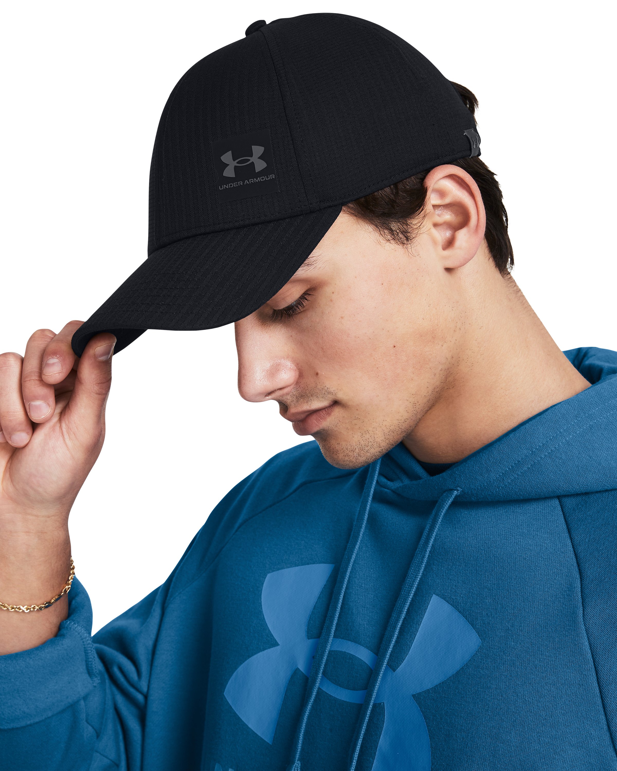 UA ArmourVent Low Men's Adjustable Cap 6