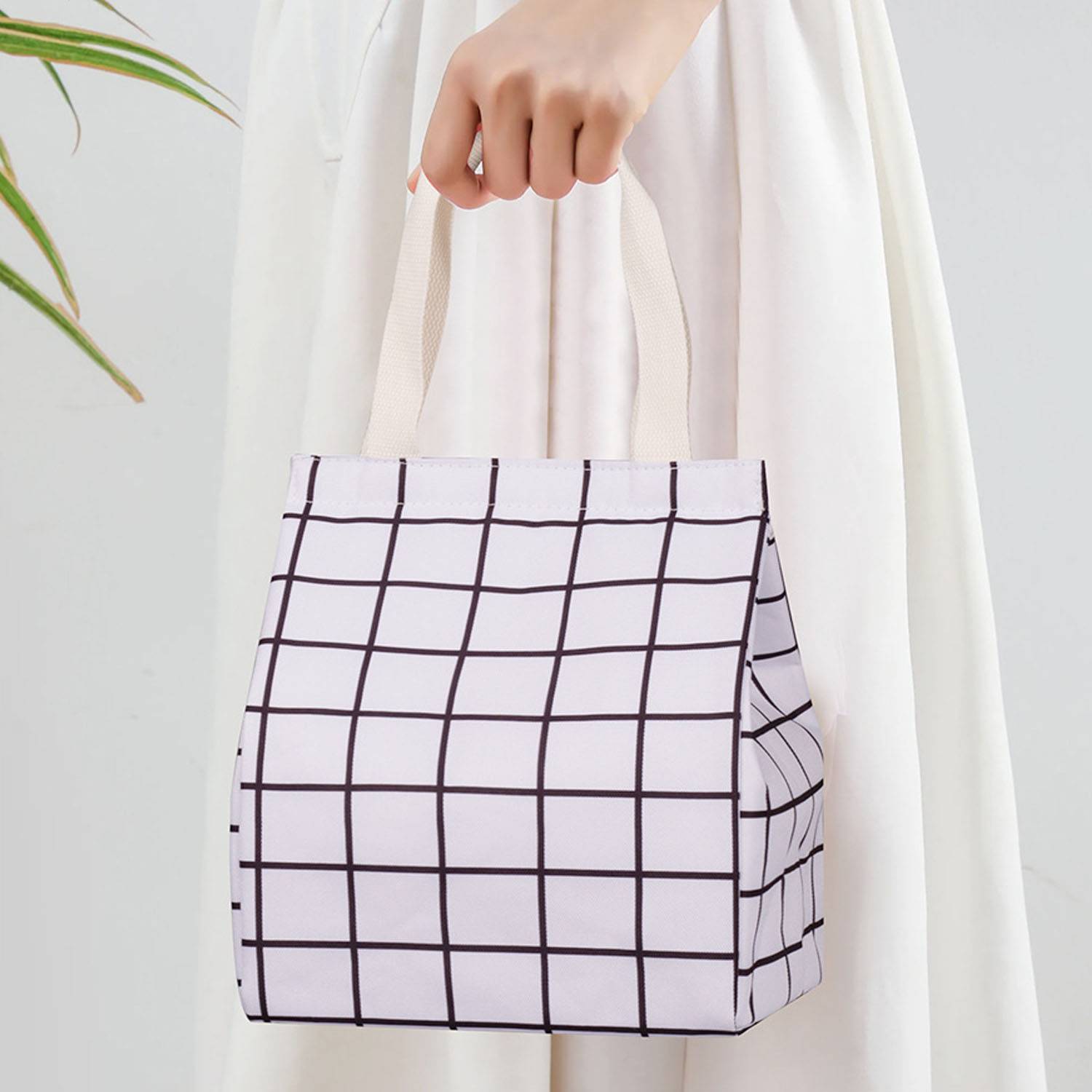 Portable Waterproof Insulated Lunch Bag with Large Capacity 8