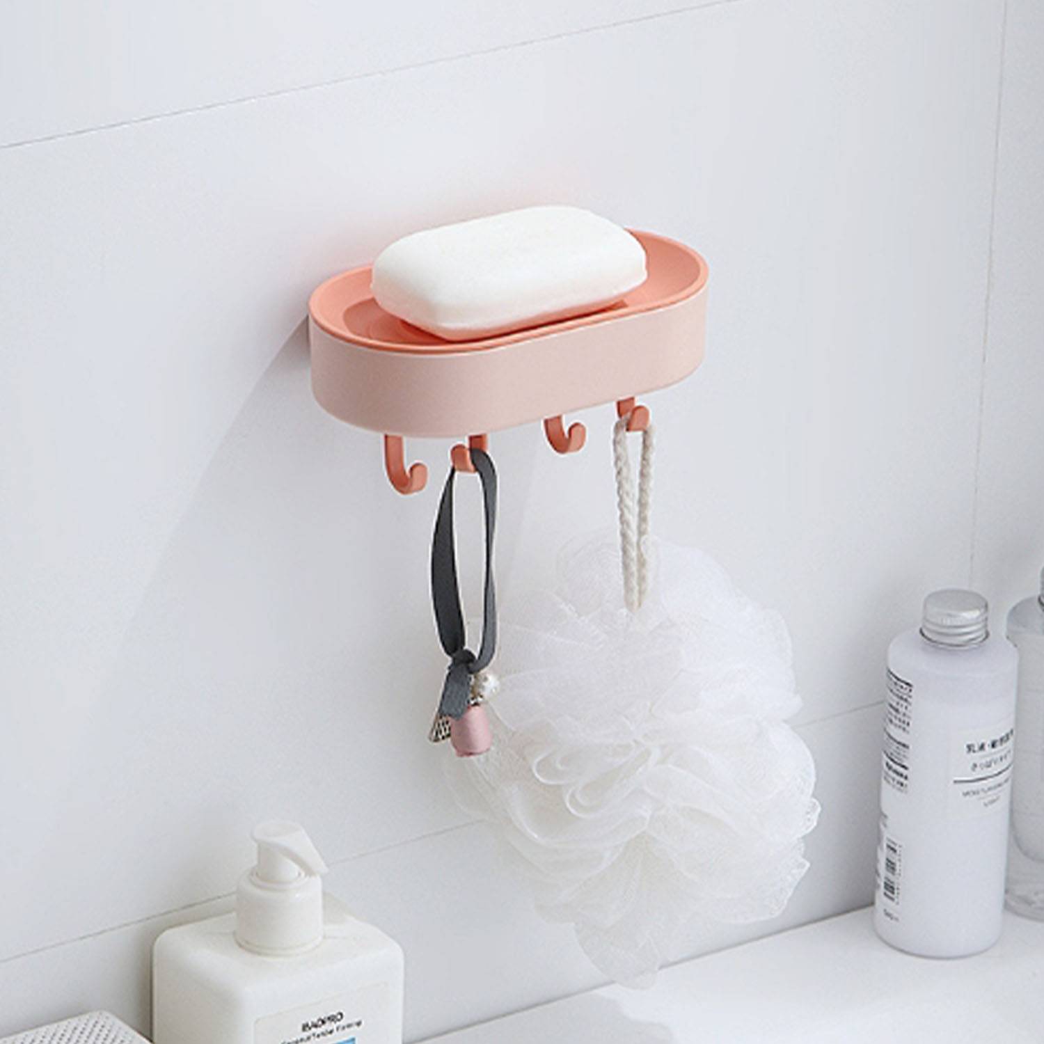 Wall-mounted bathroom soap box without drilling holes 4