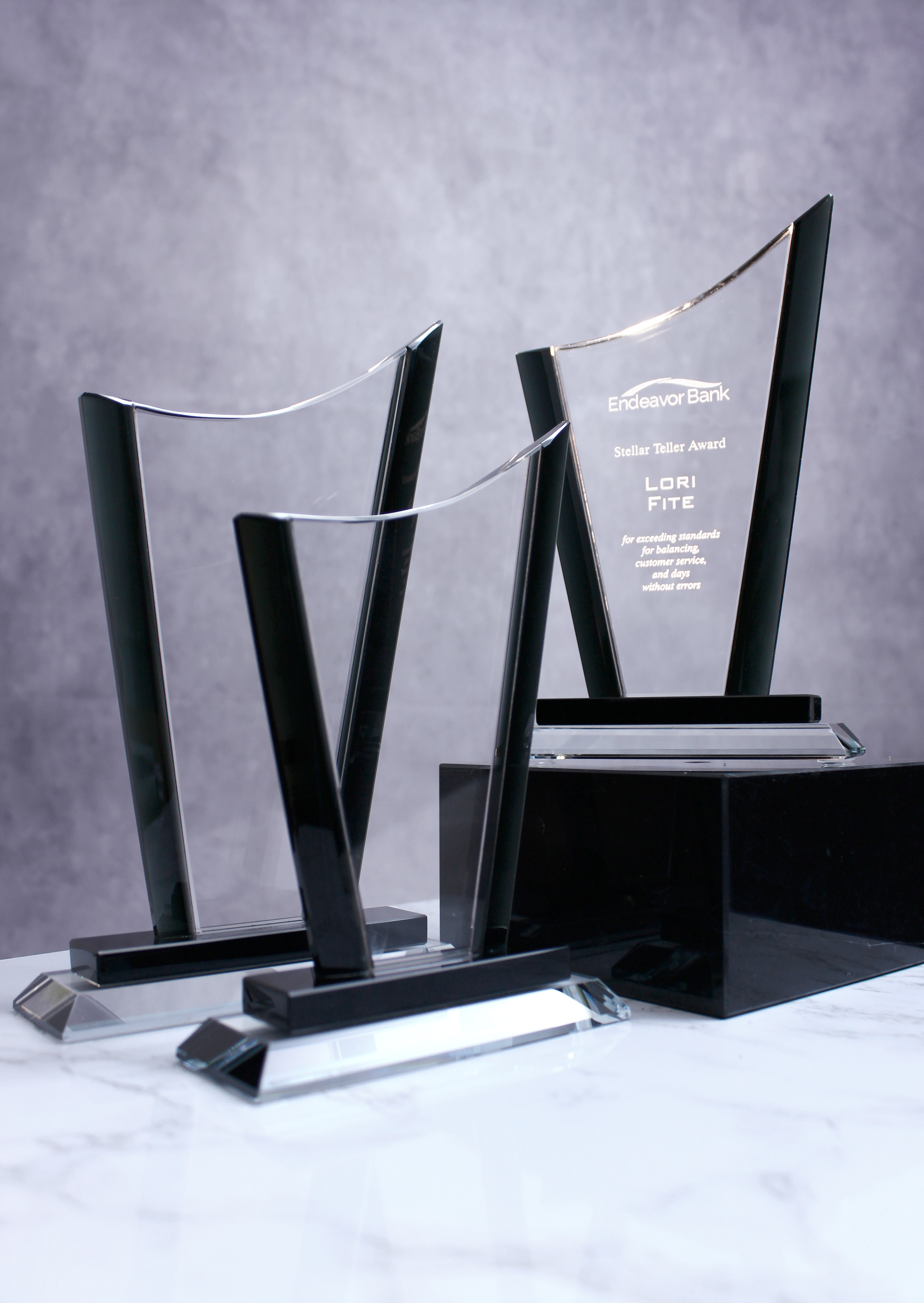 8" Black Curved Peak Award 2