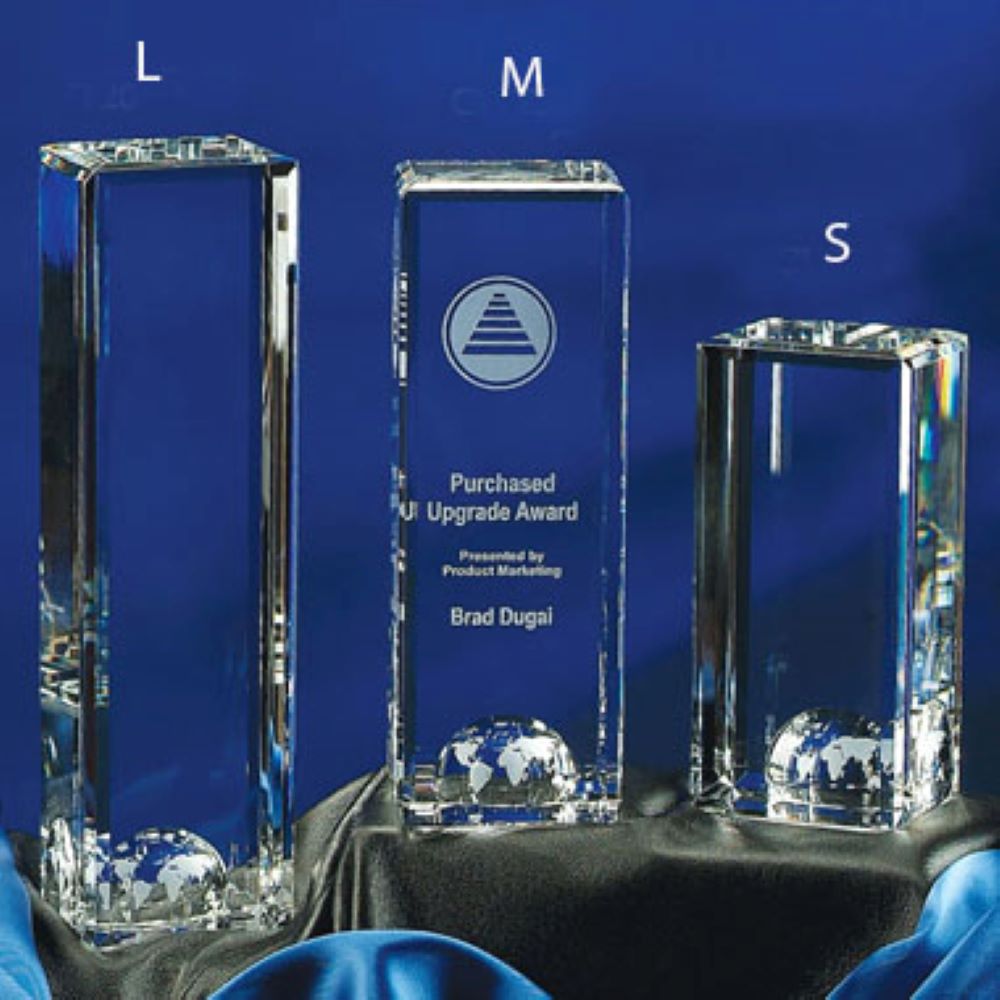 WORLD TOWER OPTIC CRYSTAL (MEDIUM) 2
