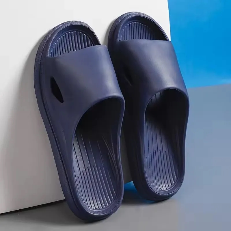 Universal Slipper Sandals 11
