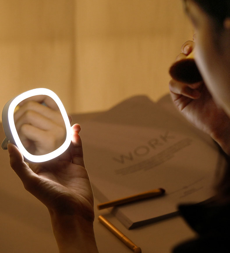 Rechargeable LED Lighted Pocket Mirror 6