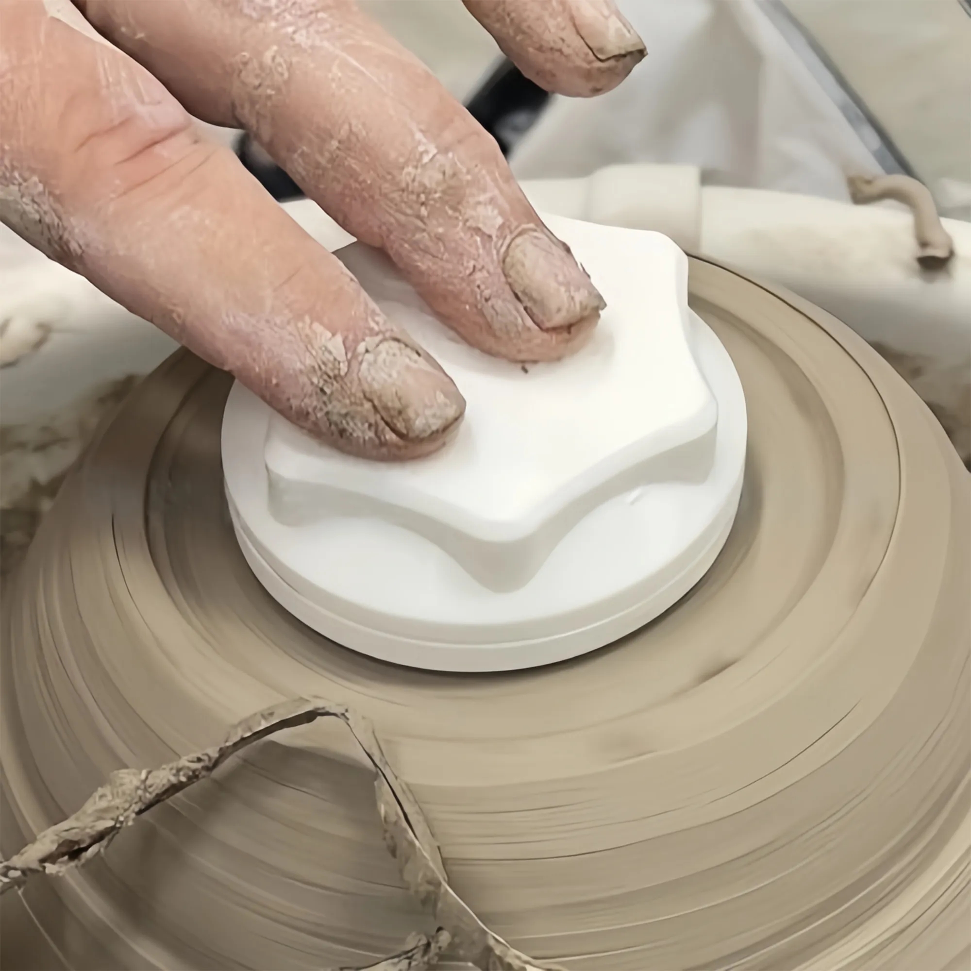 Pottery Rotating Throwing And Trimming Machine 3