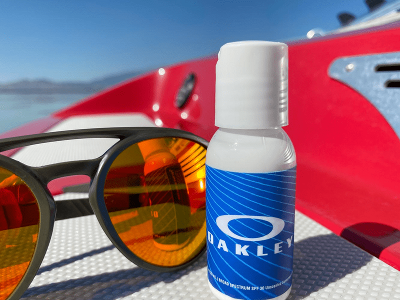 1 oz. SPF 30 Sunscreen in Clear Round Bottle 7