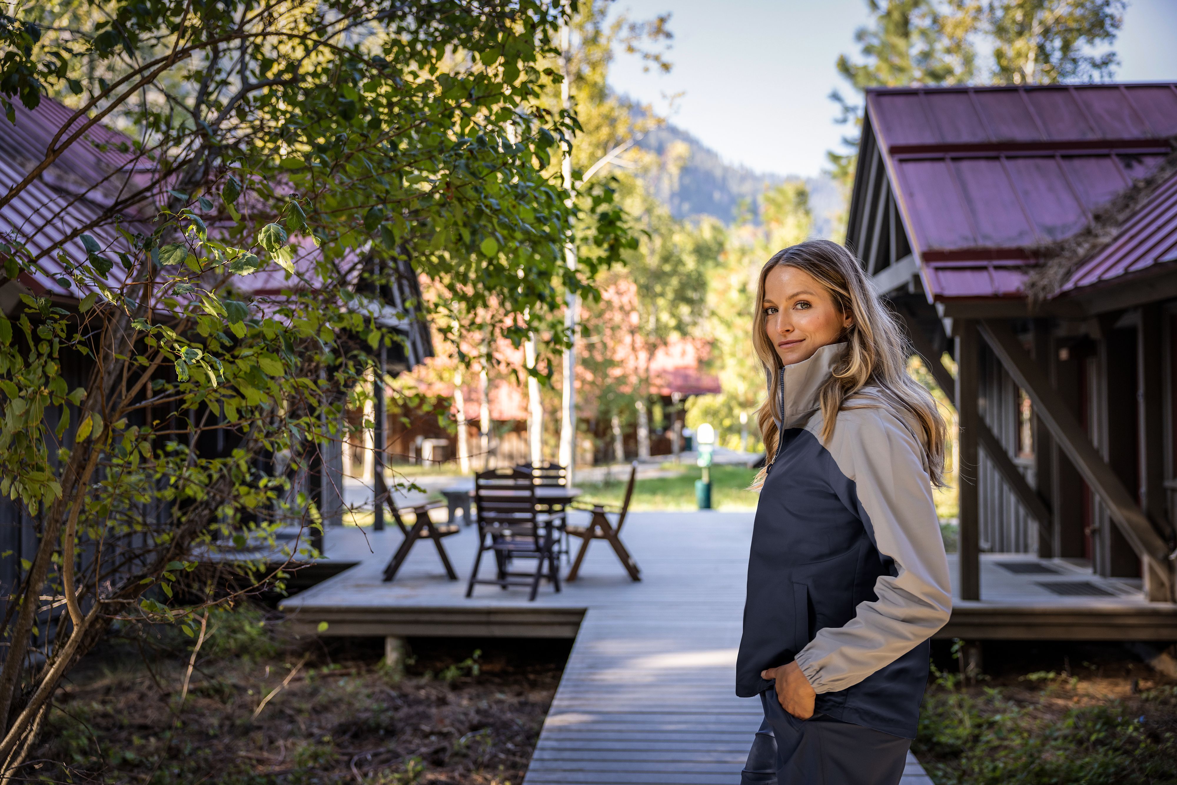 Cutter & Buck Charter Recycled Packable Womens Half Zip Anorak Jacket? 22