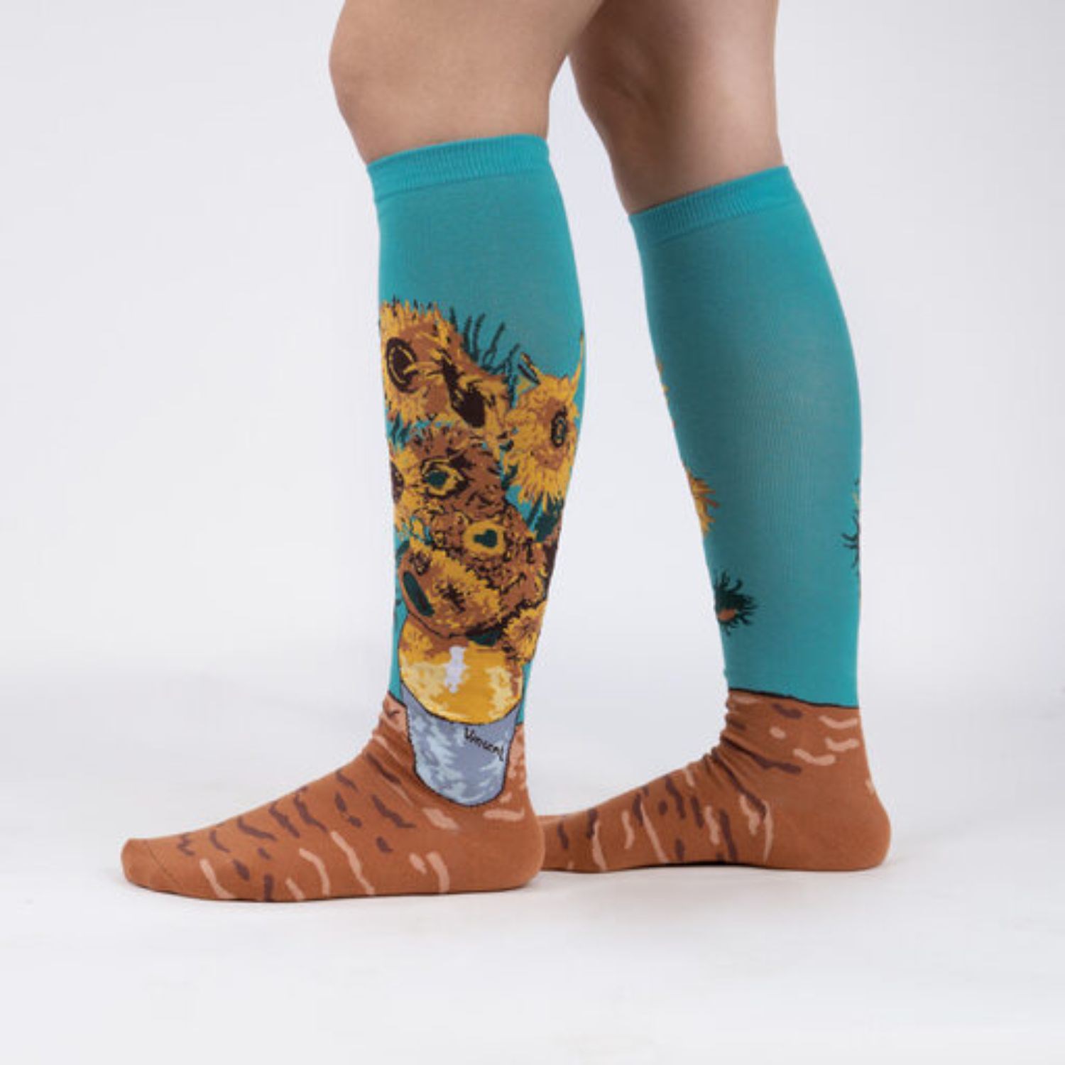 Over the calf 360 digital print unisex socks with full customization 3