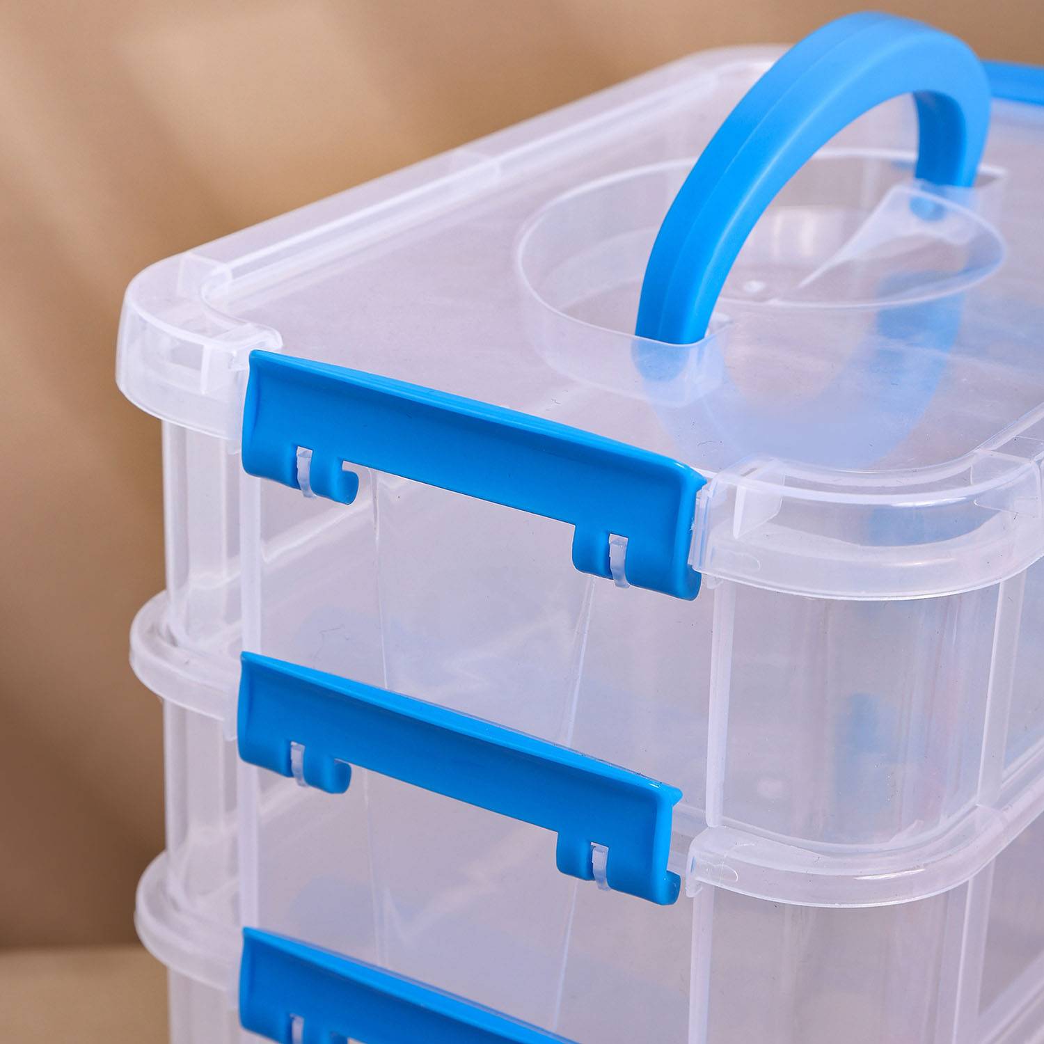 Stackable Transparent Storage Container Box with Handle 1