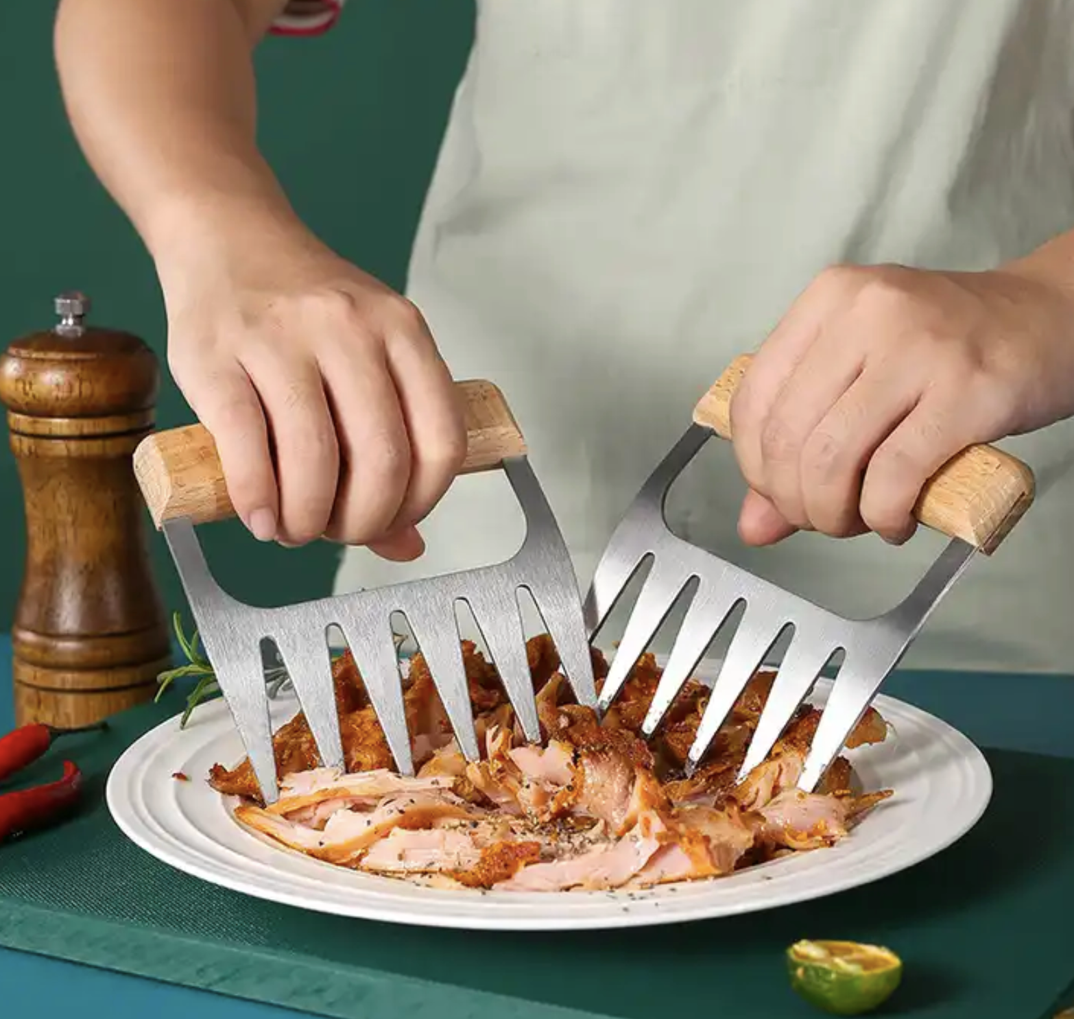 Meat Claws / Bear Paws BBQ Claws 2