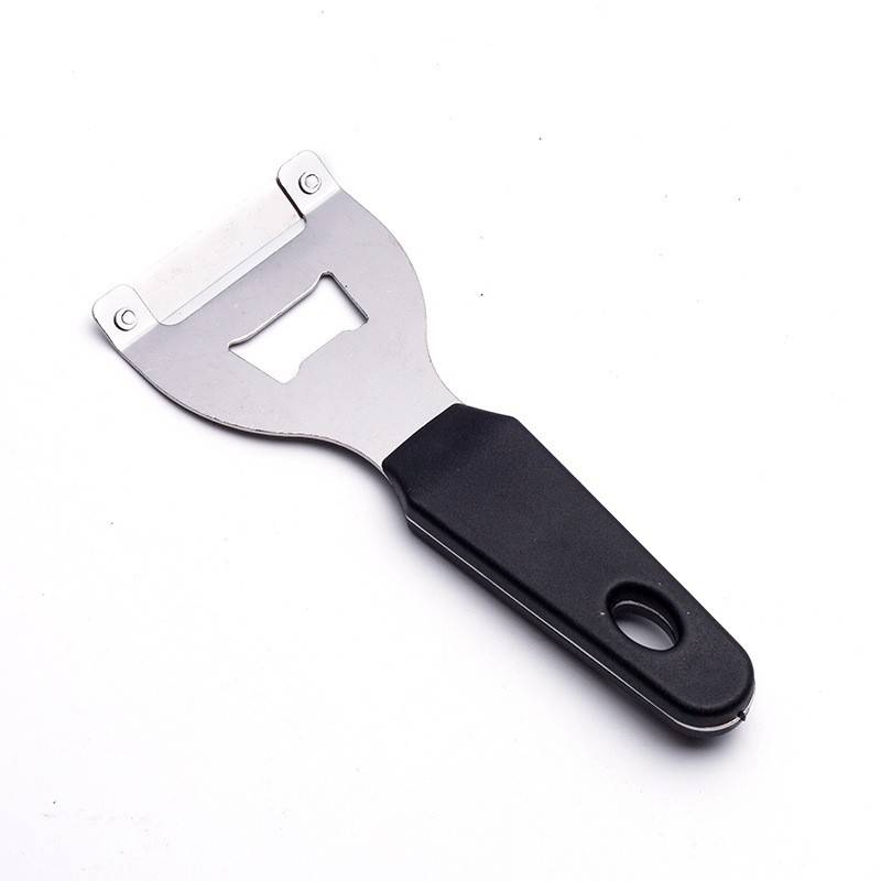 Stainless steel multifunctional peeler bottel opener 2