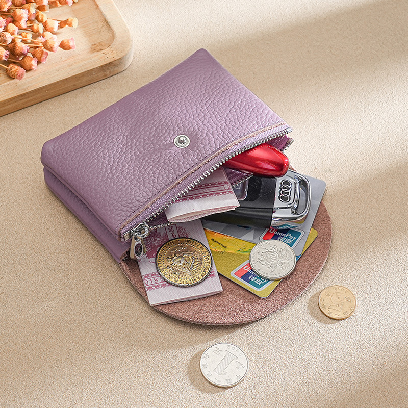 A Small Cowhide Wallet 17
