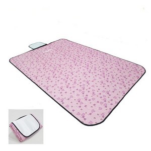 Thickened Outdoor Picnic Mat With Multifunctional Use 14