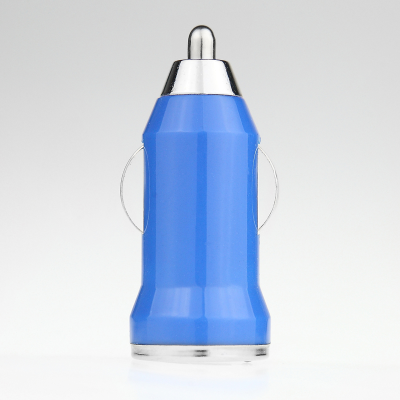 Traveler Car USB Plug (Blue) 3