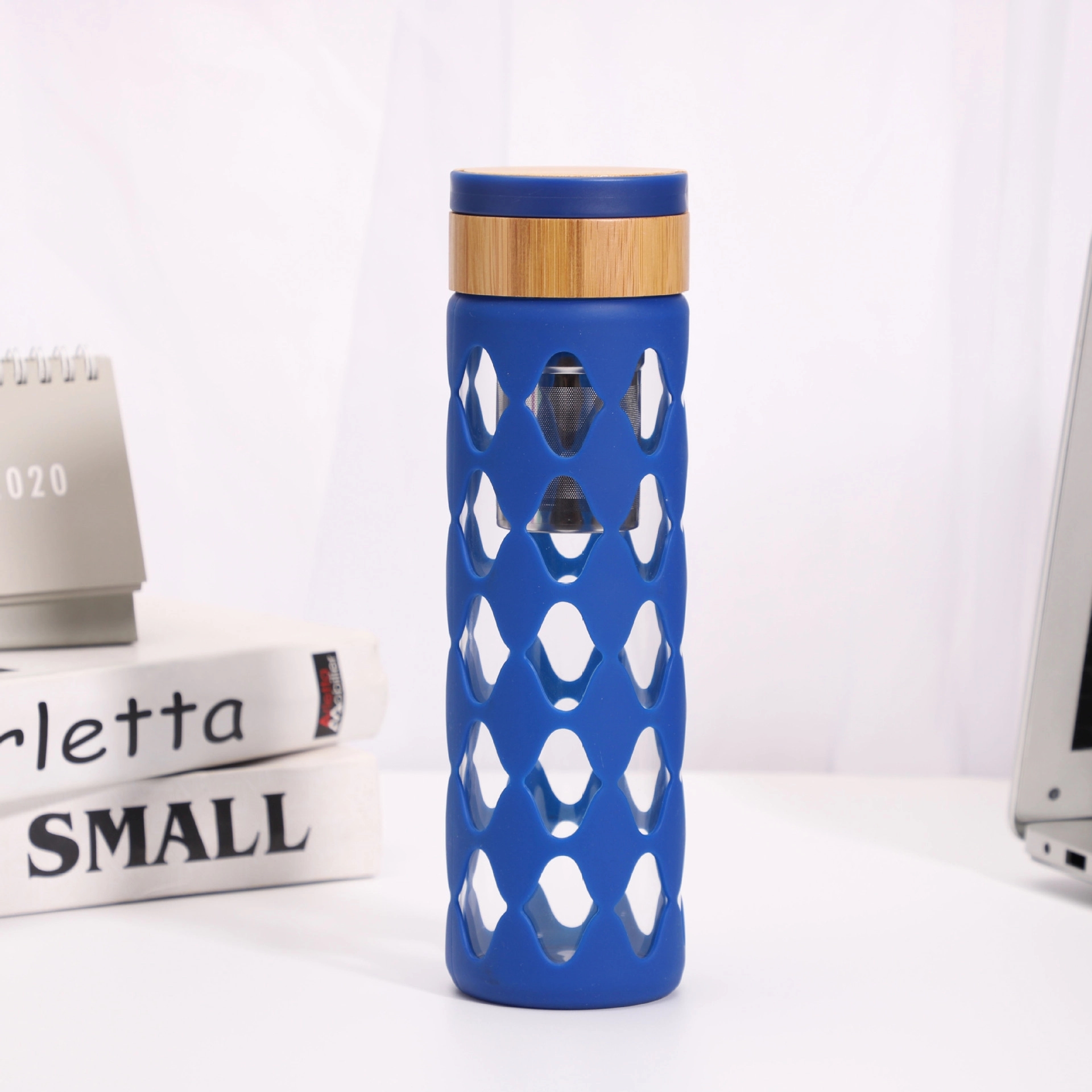 High-strength Borosilicate Glass Water Bottle 4