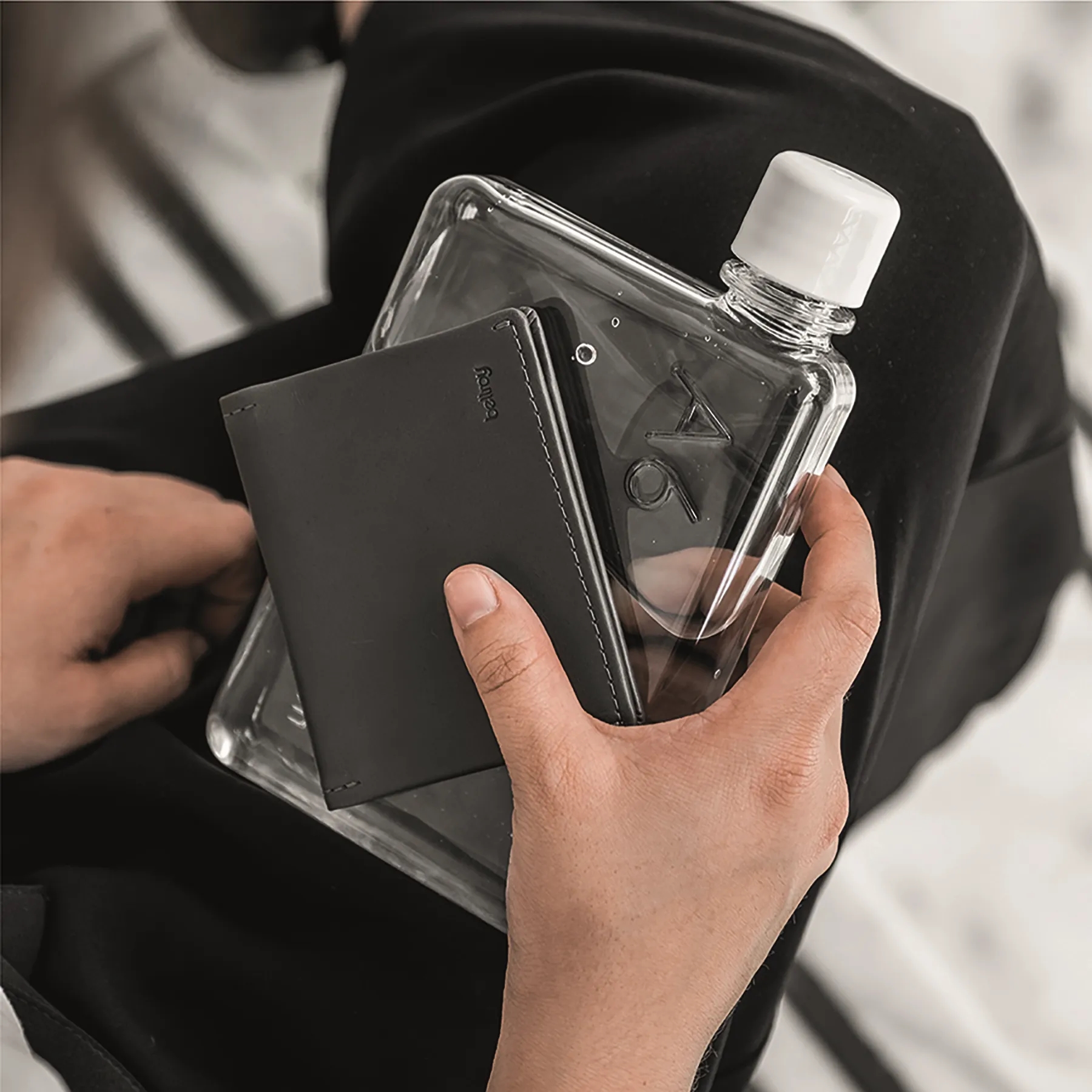 A6 Memobottle - Premium, flat water bottle 3