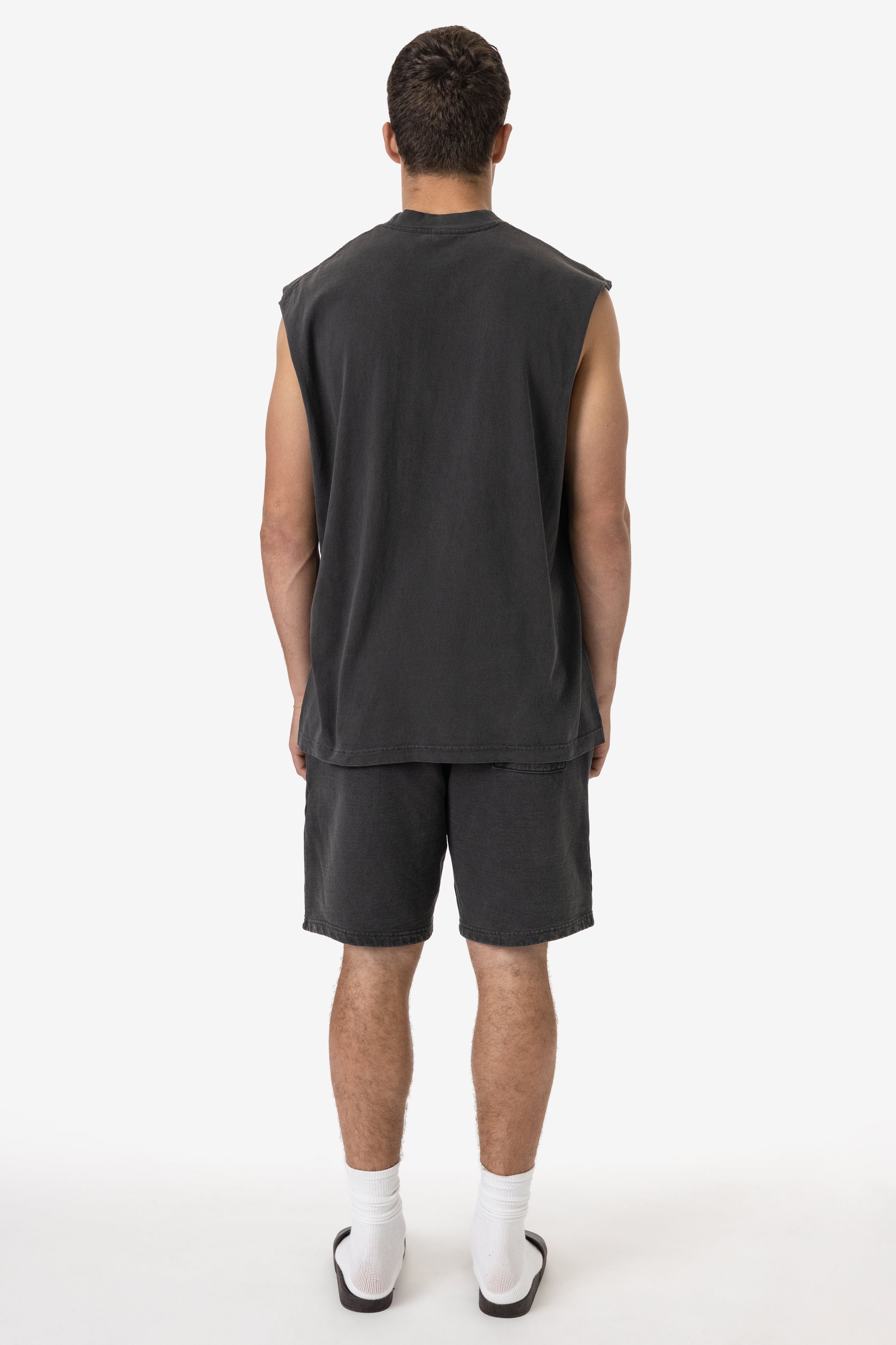 6.5 OZ GARMENT DYE SLEEVELESS TEE 10