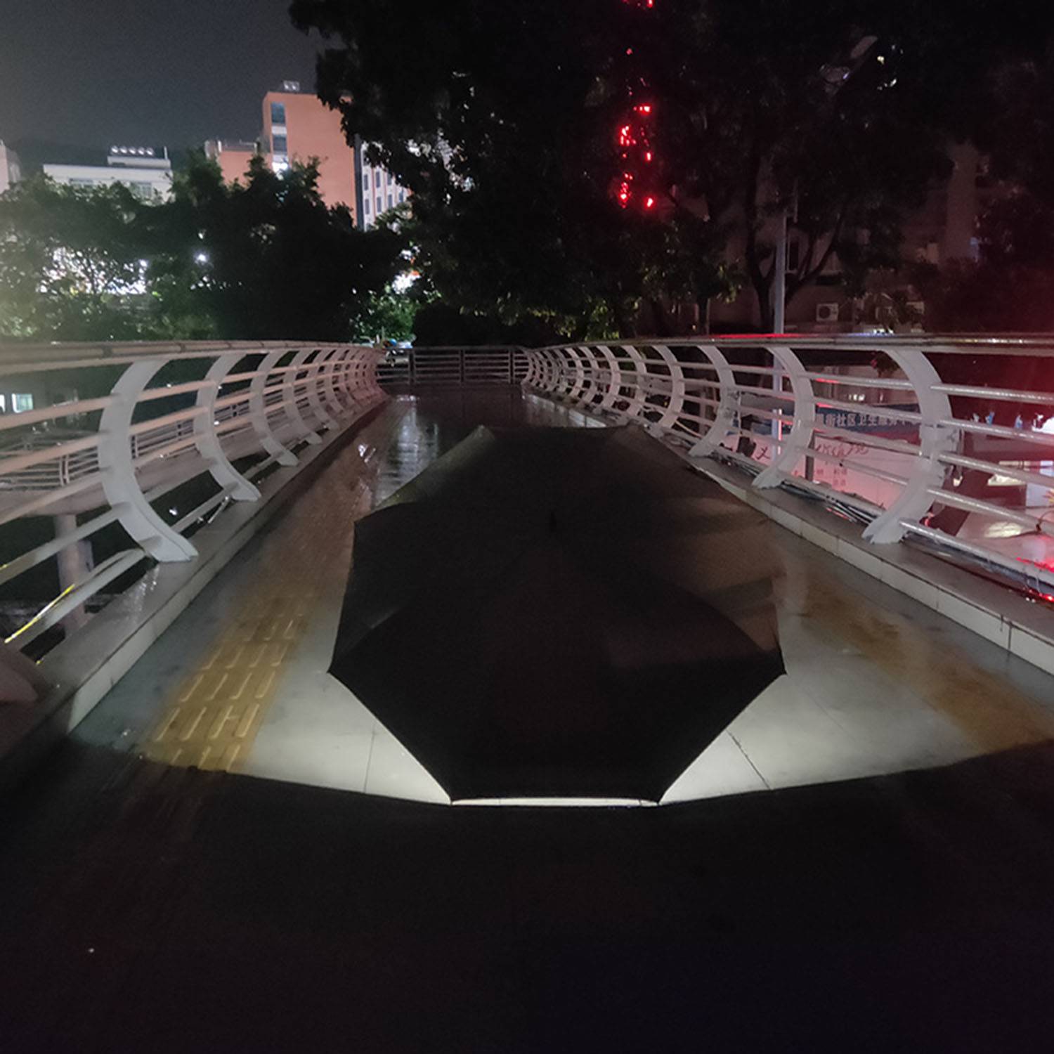 Automated Business Golf Flashlight Umbrella 4