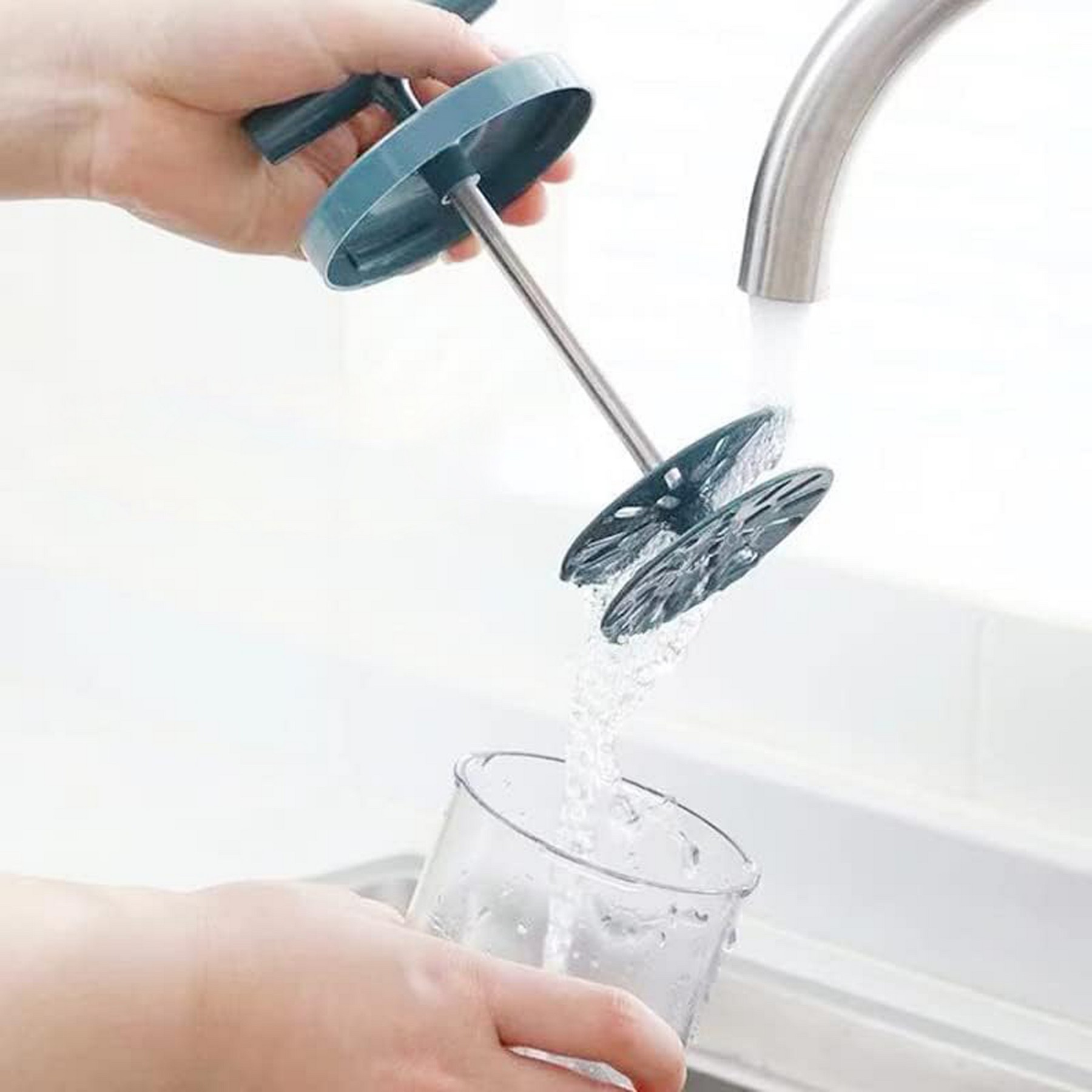 Hand Pump Frother 3
