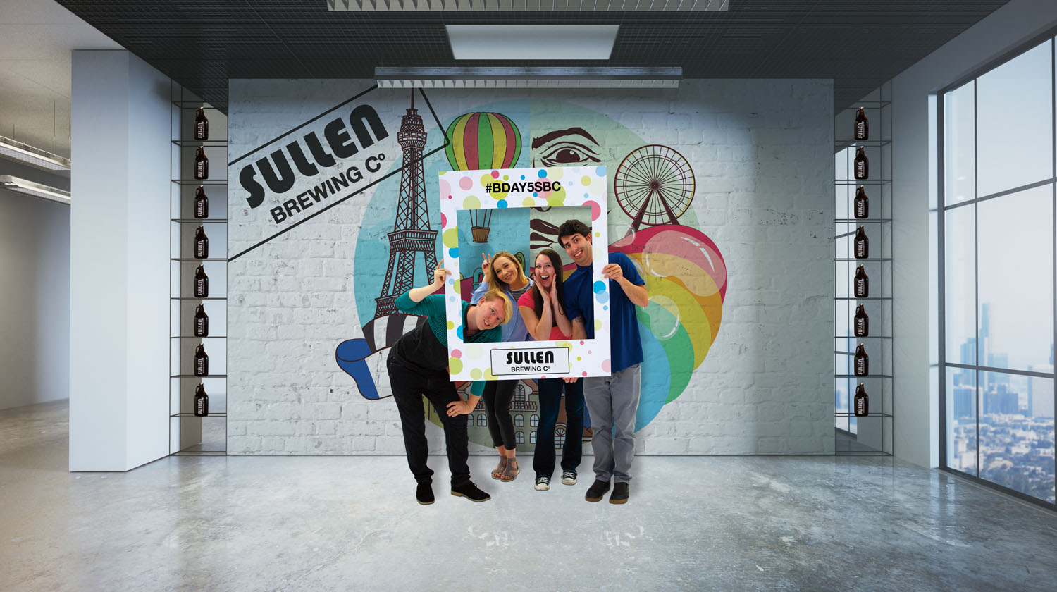 36" x 46" Selfie Frame 15