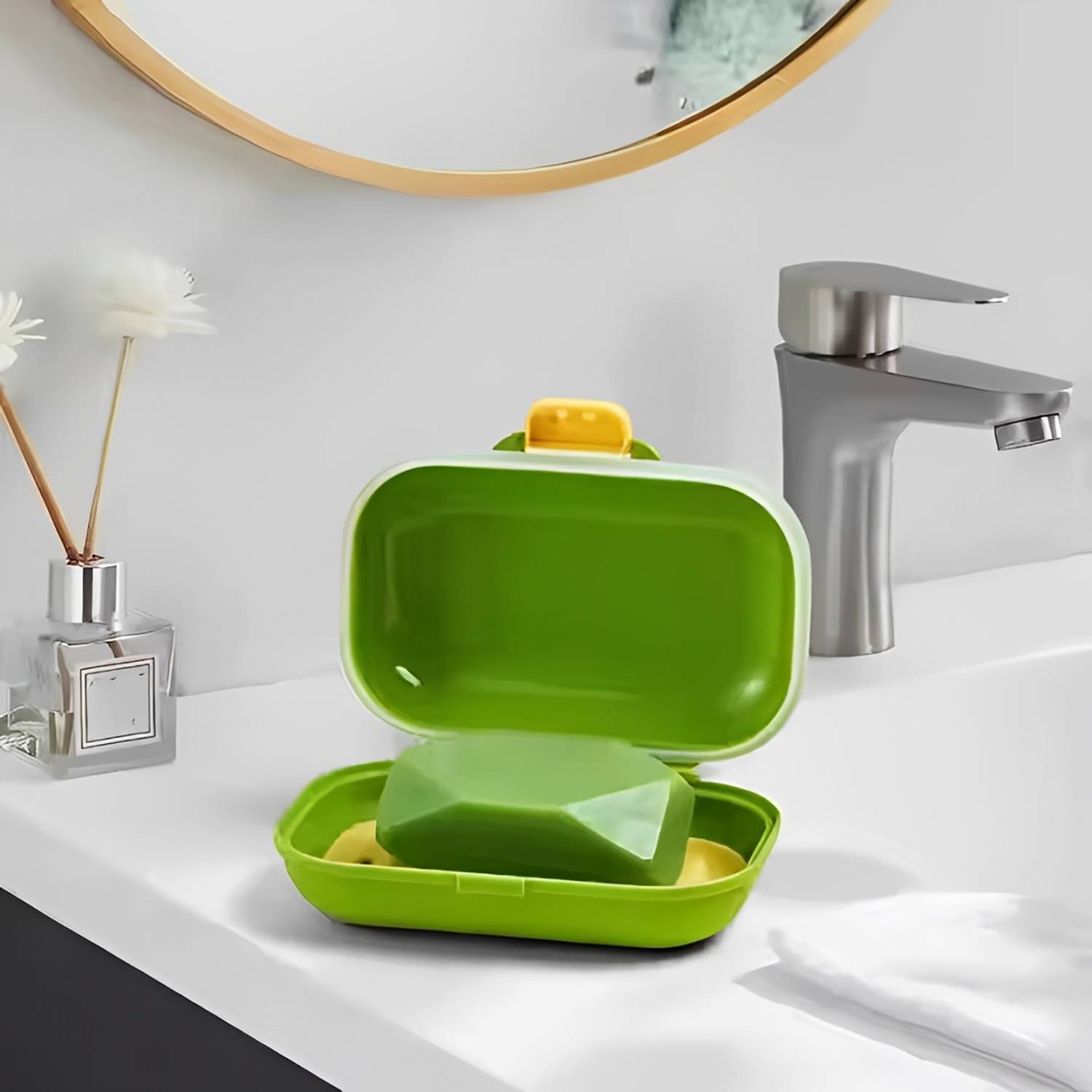 Portable Plastic Soap Box w/ Drain Tray 8