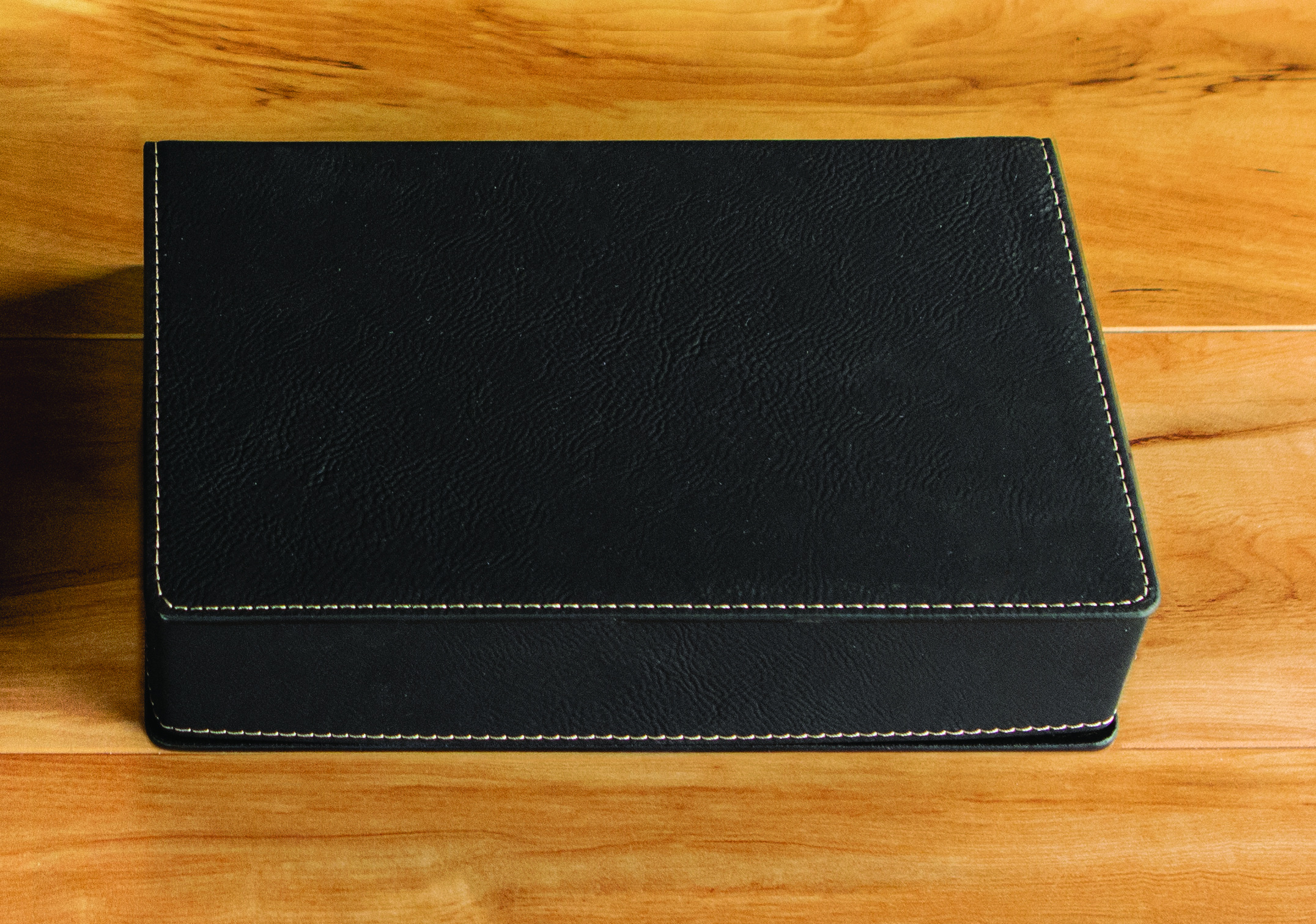 Leatherette Flask Set 16