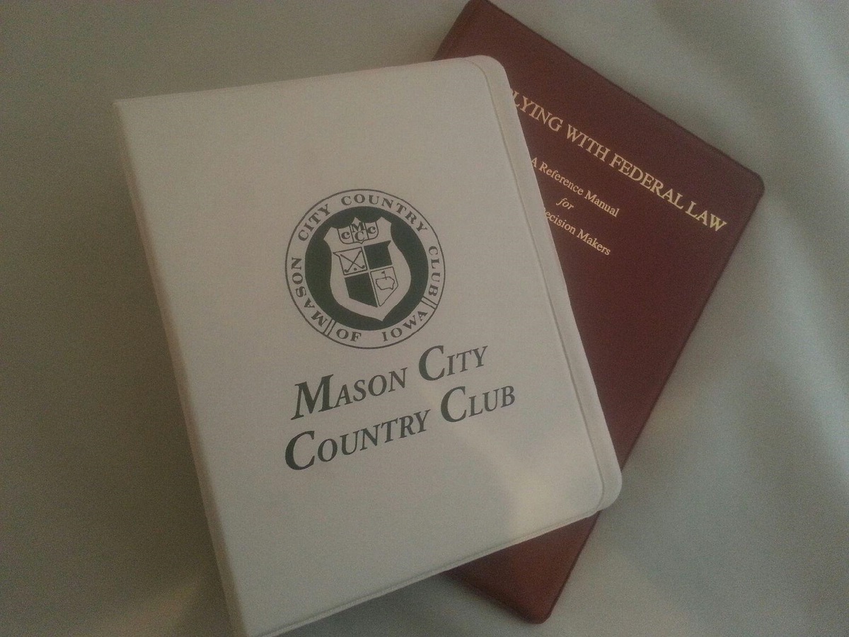 2" Round Ring 8.5" x 5.5" Heat Sealed Vinyl Binder 3