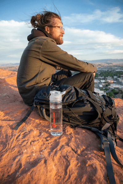 YUMA 25 oz. Clear Freedom Bottle with Guzzler Lid 29