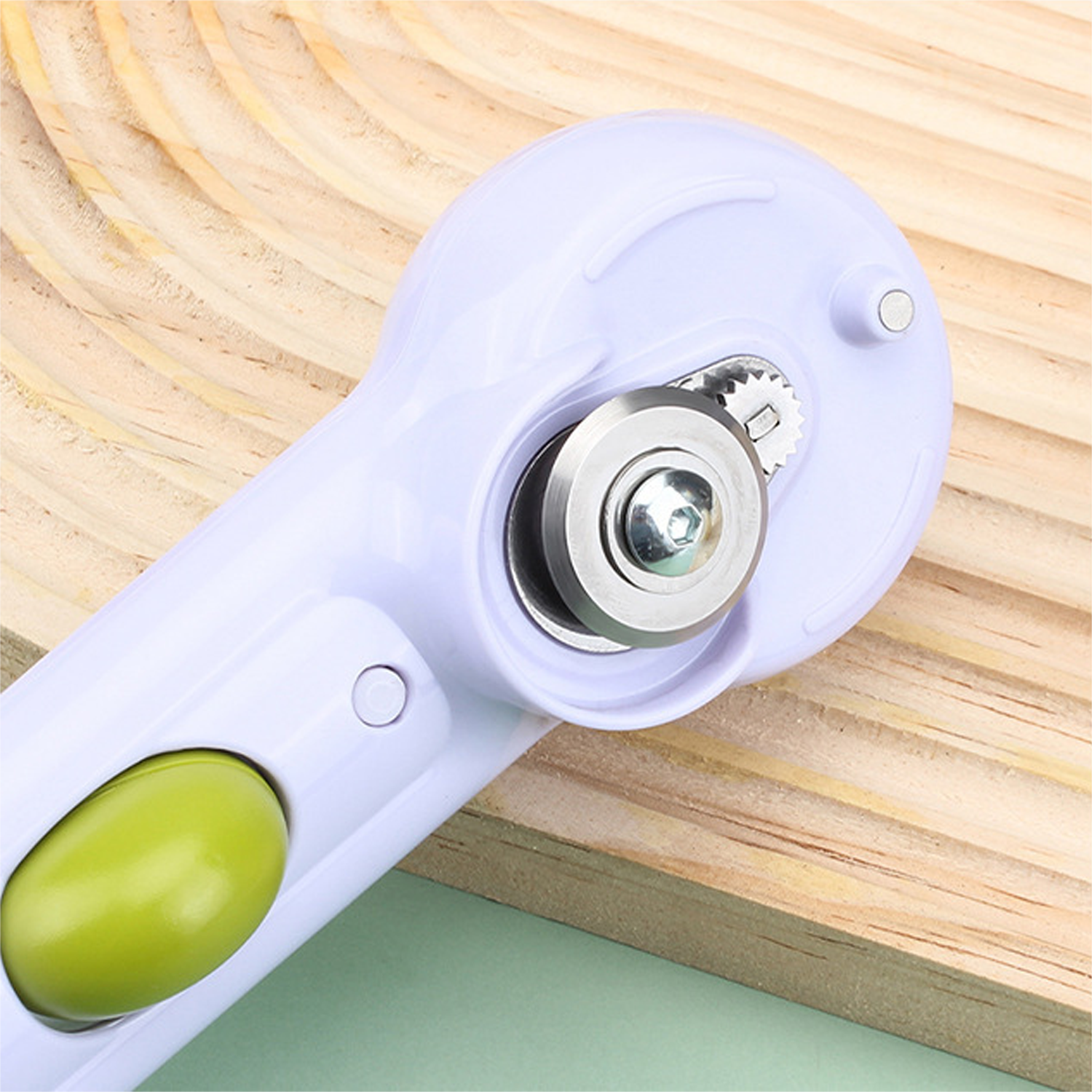 6 in 1 ABS Manual Can Opener 4