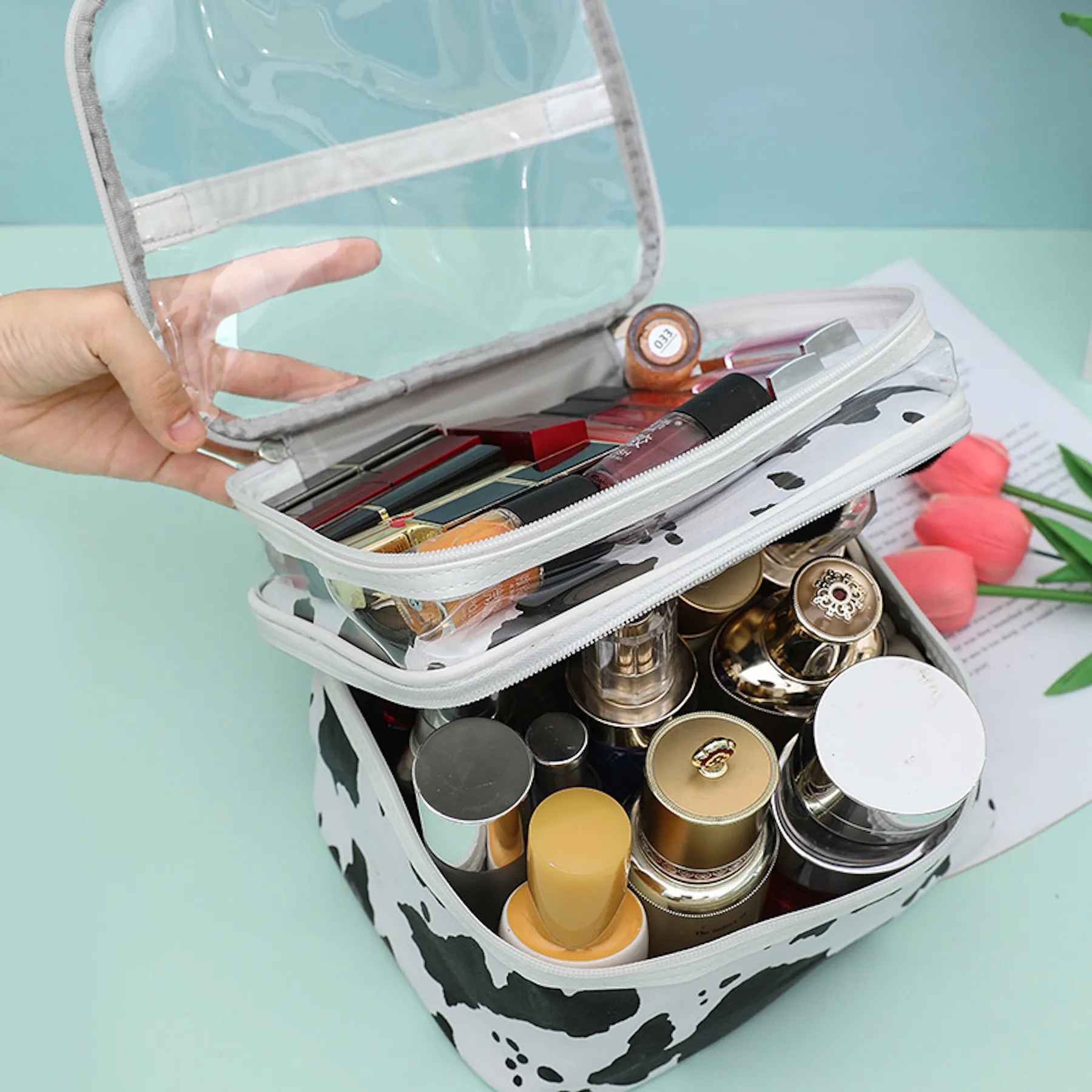 Cows Double Layer Travel Storage Cosmetic Cases 5