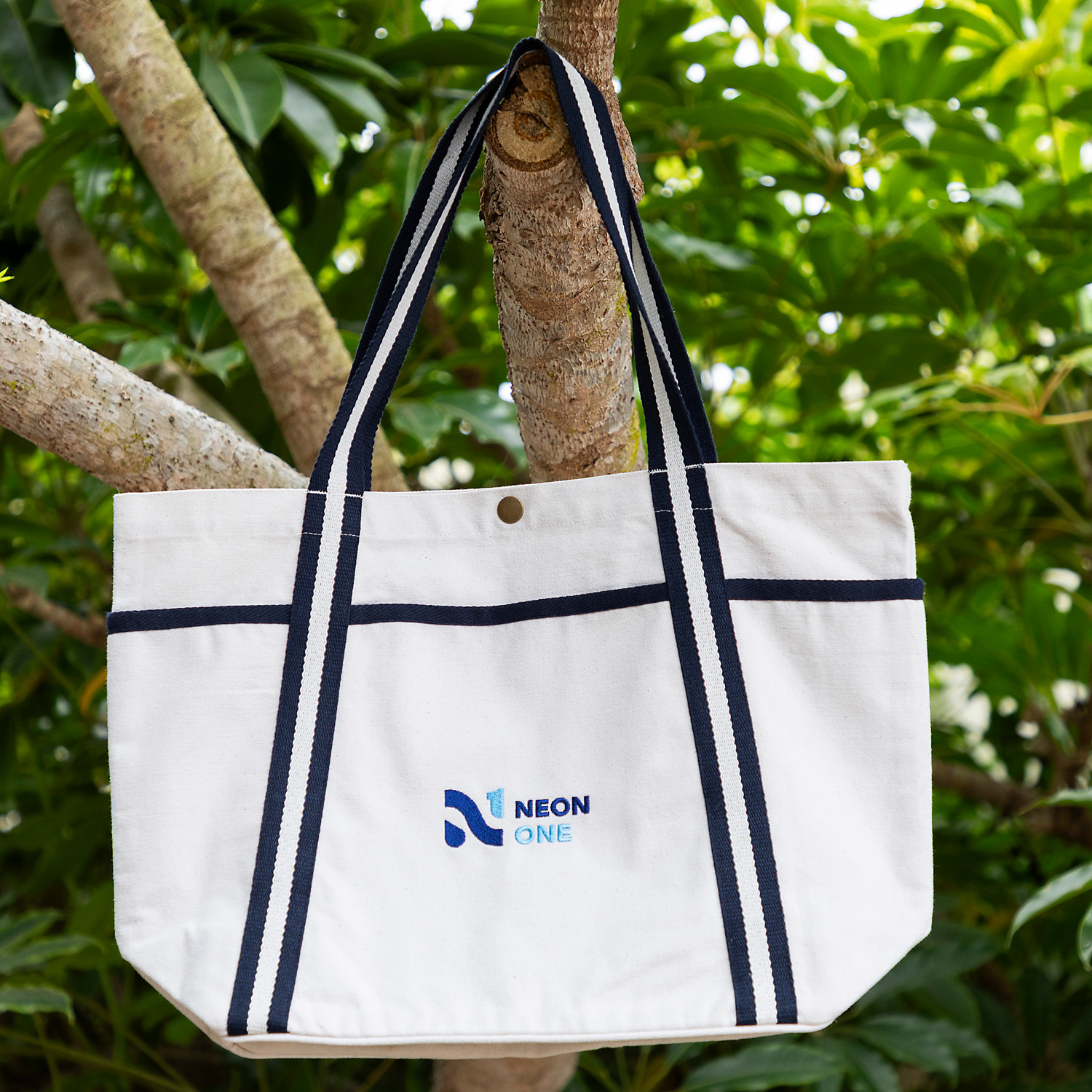 The Signature Canvas Tote Bag 5