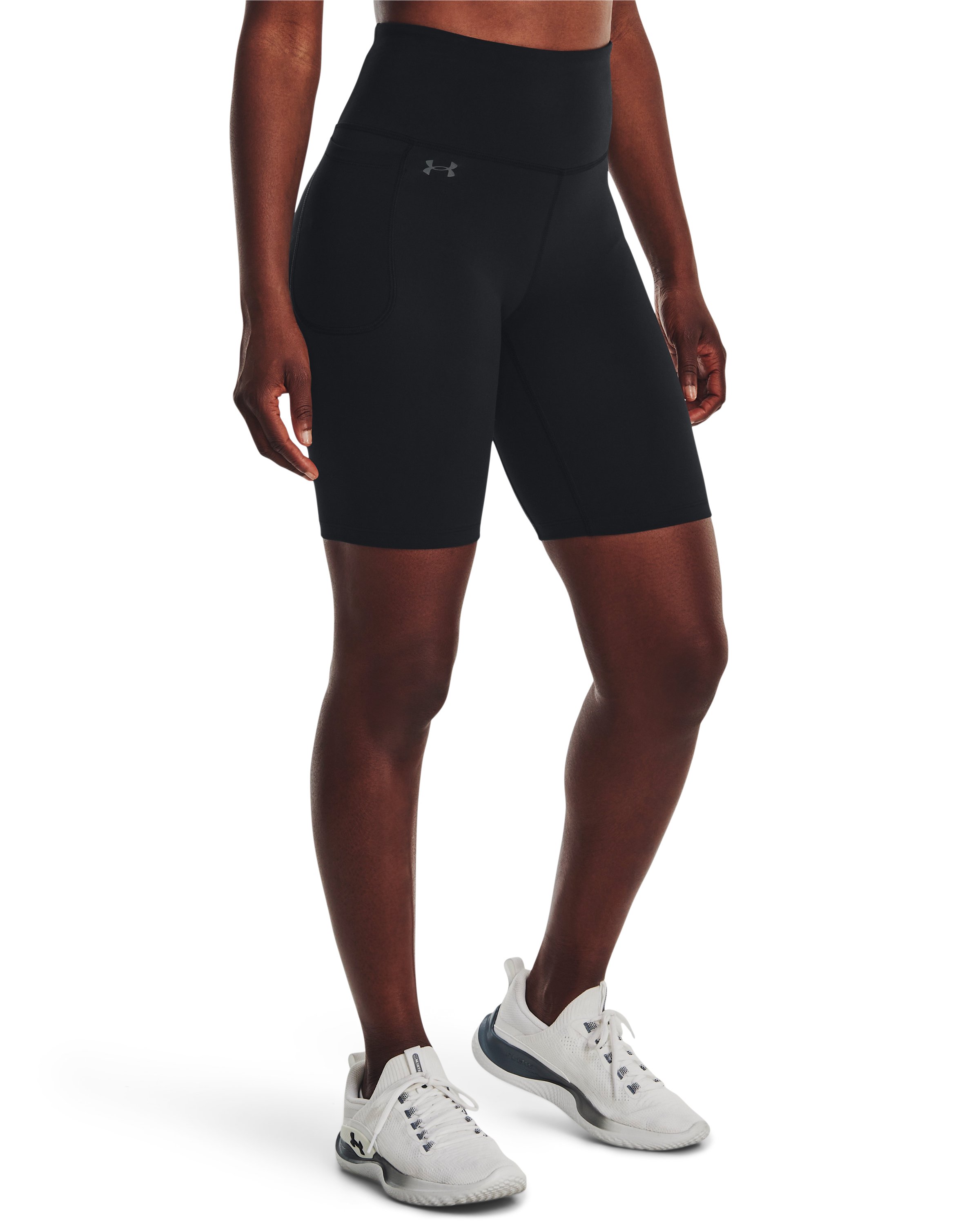 UA Motion Women's 8 Bike Shorts 12