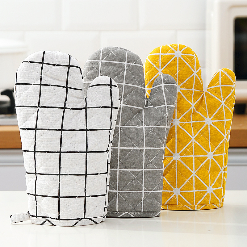 Customizable Household Heat-resistant Kitchen Oven Gloves 2