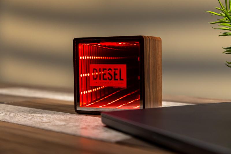 Orbit Wood Grain Mirror Light-Up Speaker 77