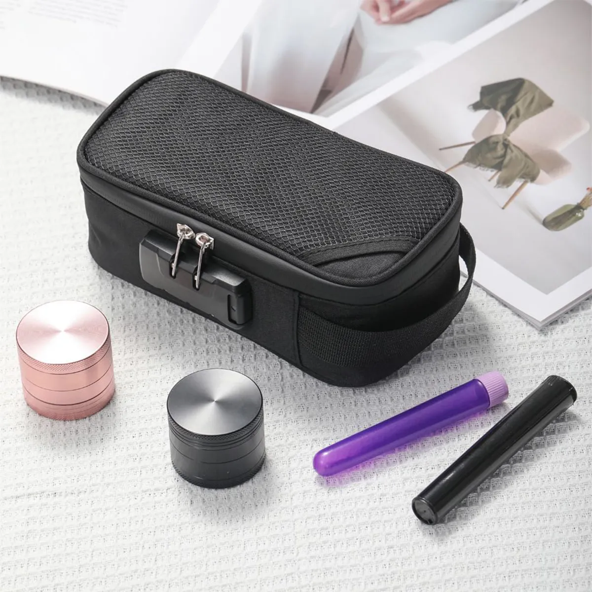 Lockable Odor-Proof Travel Odor-Free Storage Bag 4