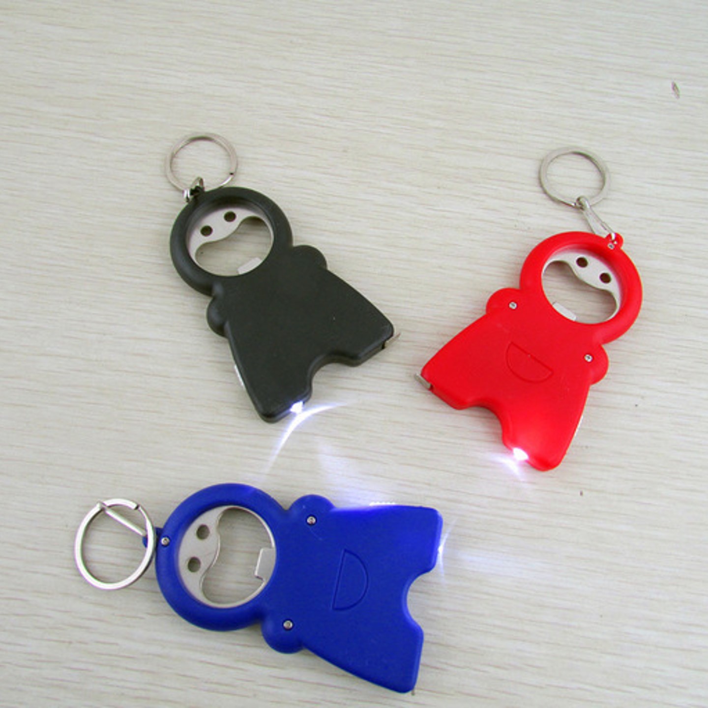 3in1 Smile Keychain Opener Light With Tape Measure 2