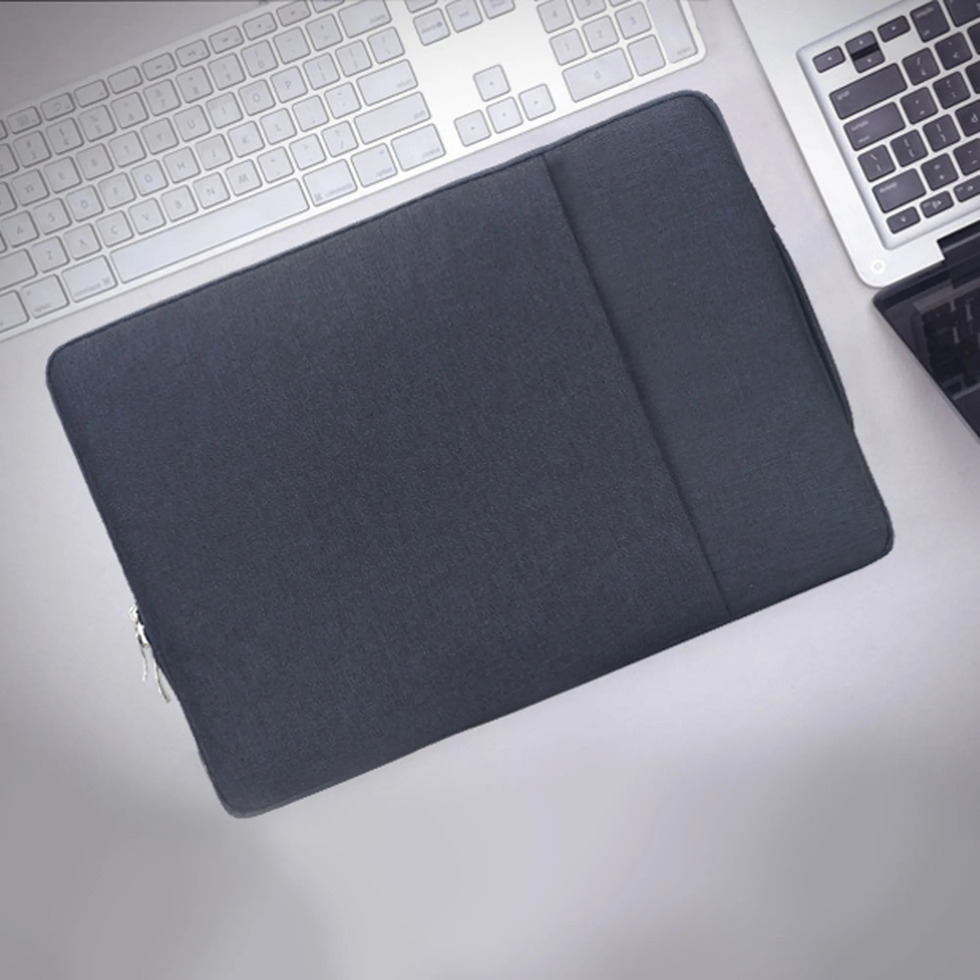 15-Inch Waterproof Laptop Bag 3
