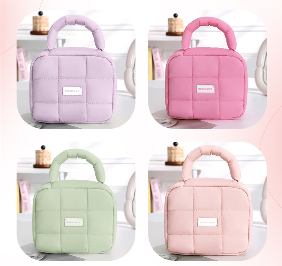 Travel Makeup Bag With Zipper 3