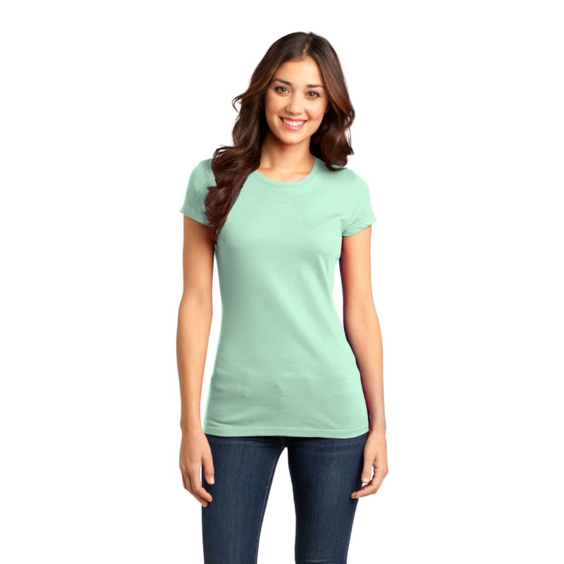 District Women's Fitted Very Important Tee . 127